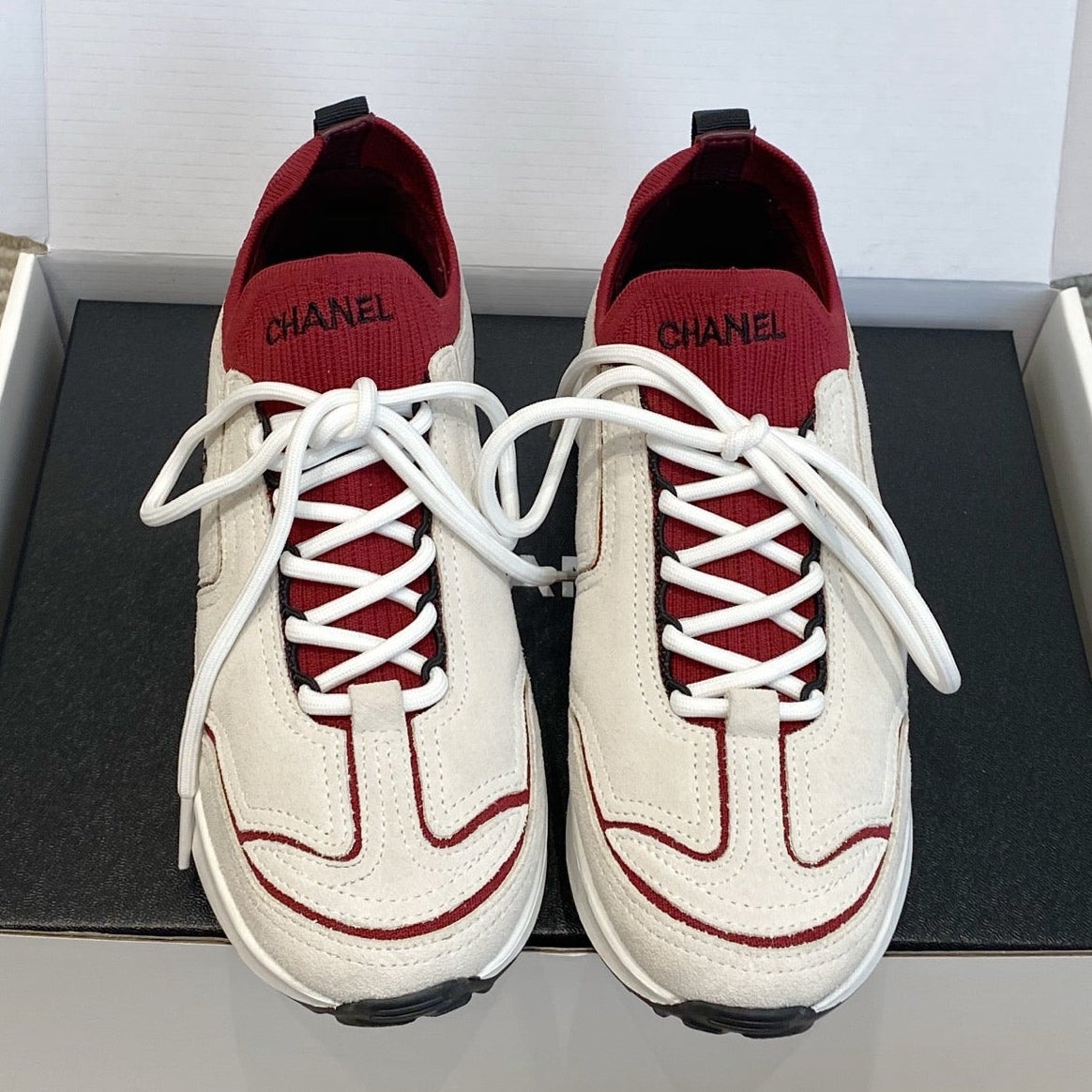 Chanel 2026 Sneaker Suede Calfskin 858560