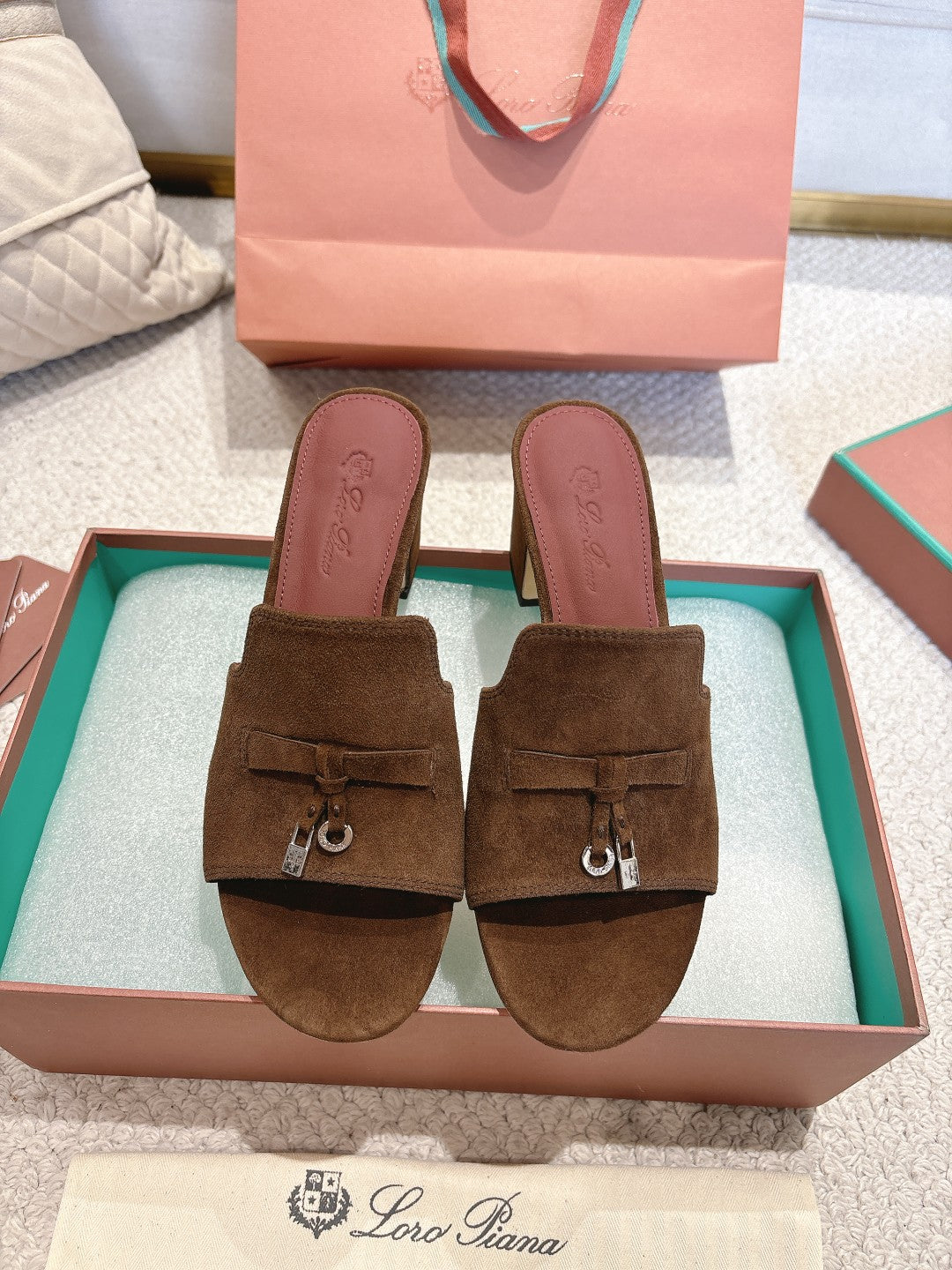 LP 25 Summer Charm Sandal 55 Dark Brown Suede