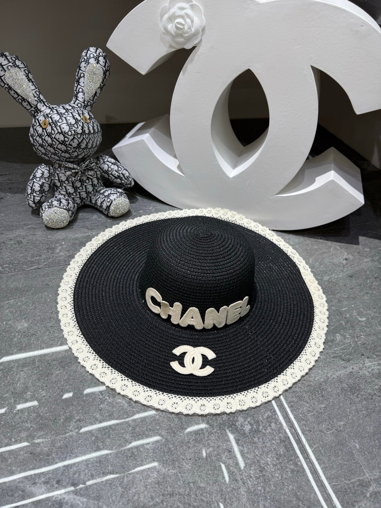 Chanel Round Top Straw Hat with Wide Brim 280798