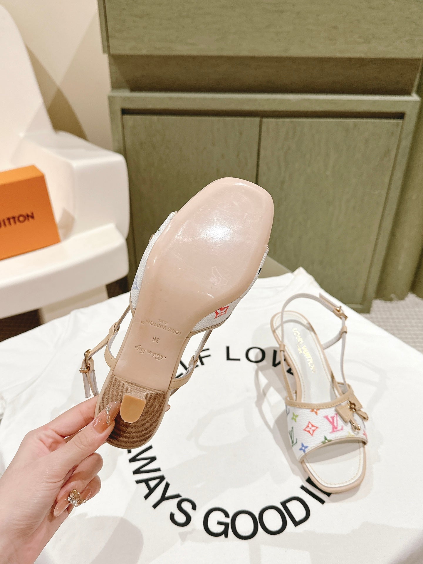 LV 26ss High Heel Sandals White Multicolor Cowhide 656944