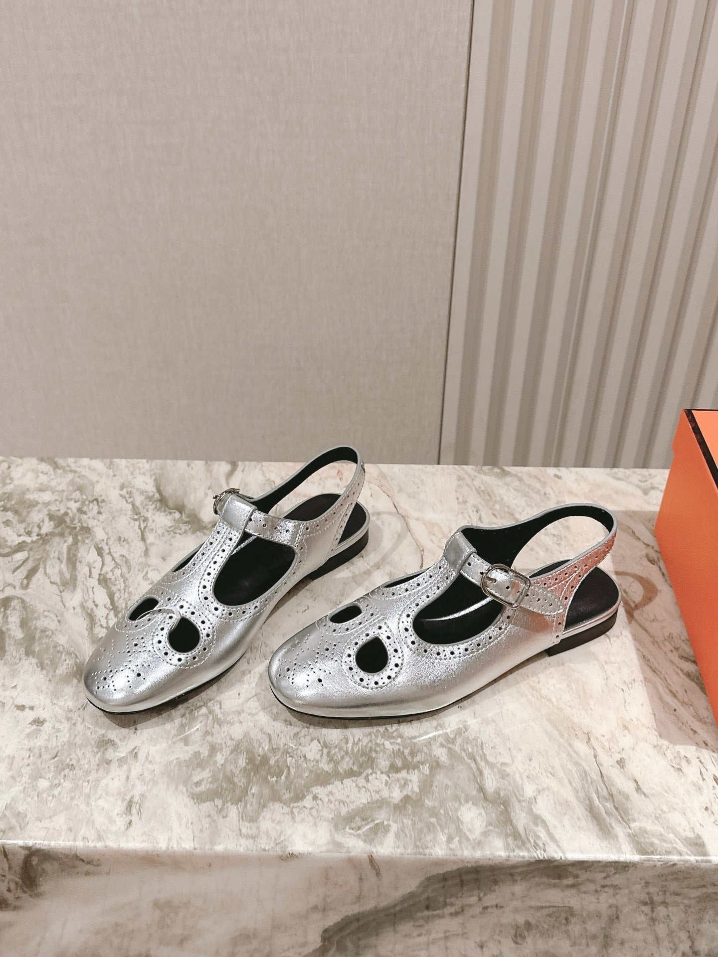HM 25 Marry Jane Slingback Grey Cowhide 346240
