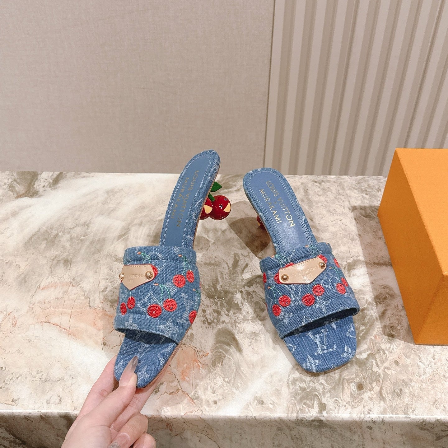 LV 26ss Slippers 45 Blue Denim Leather 656924