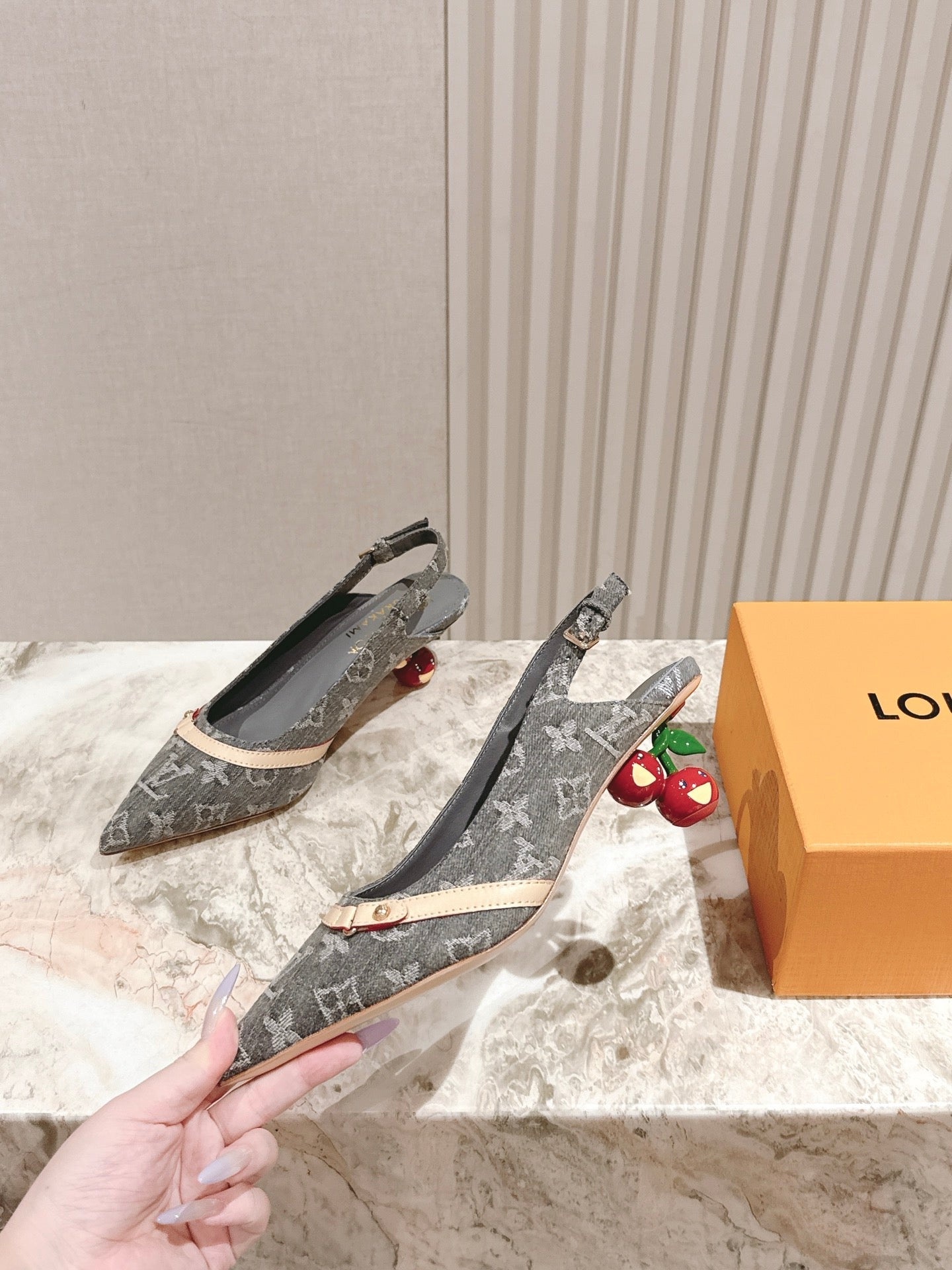 LV 26ss Slingback 45 Dark Gray Denim 656937