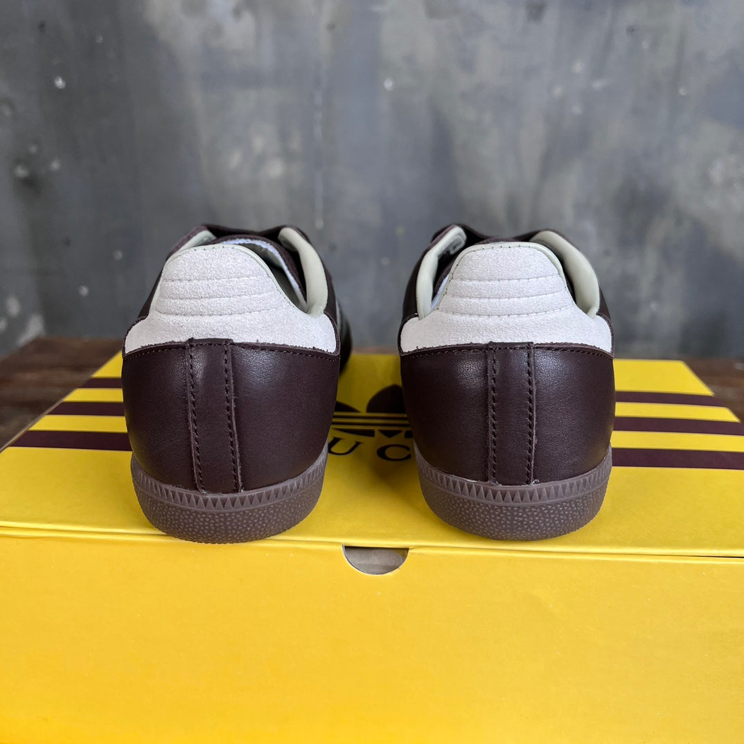 GG x Adidas Men's Sneaker Brown Cowhide Suede 553236