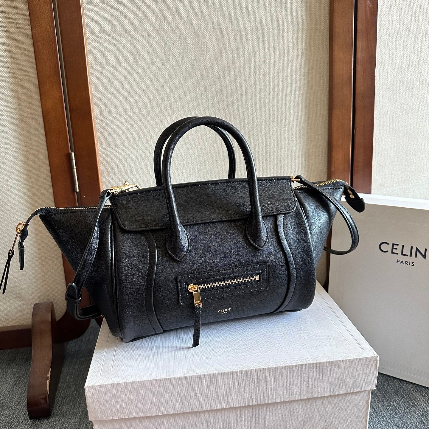 Celine 2026 Luggage Shiny Lambskin 276248