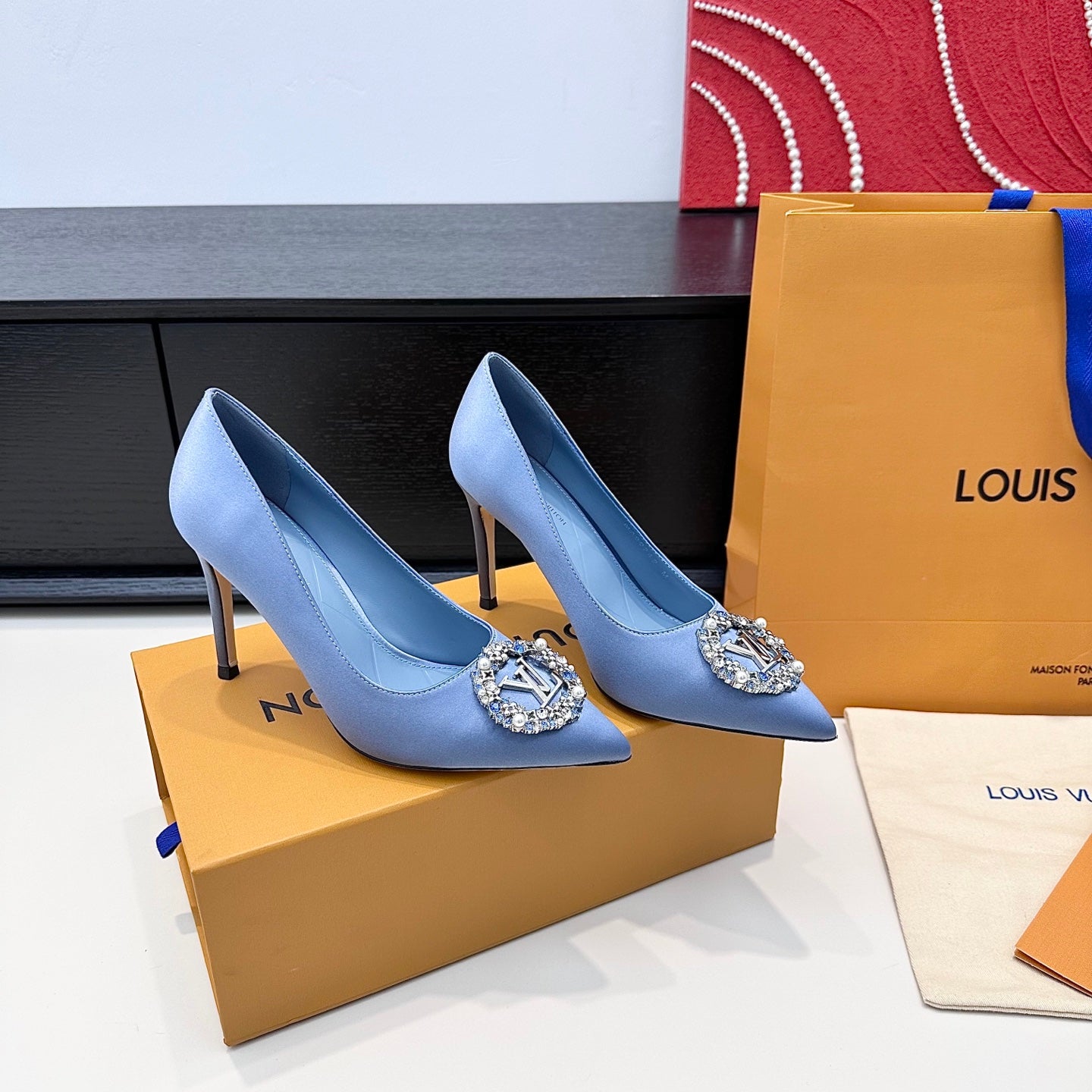 LV 26s  Pointed-Toe High Heels 95 Light Blue Premium Satin 622434