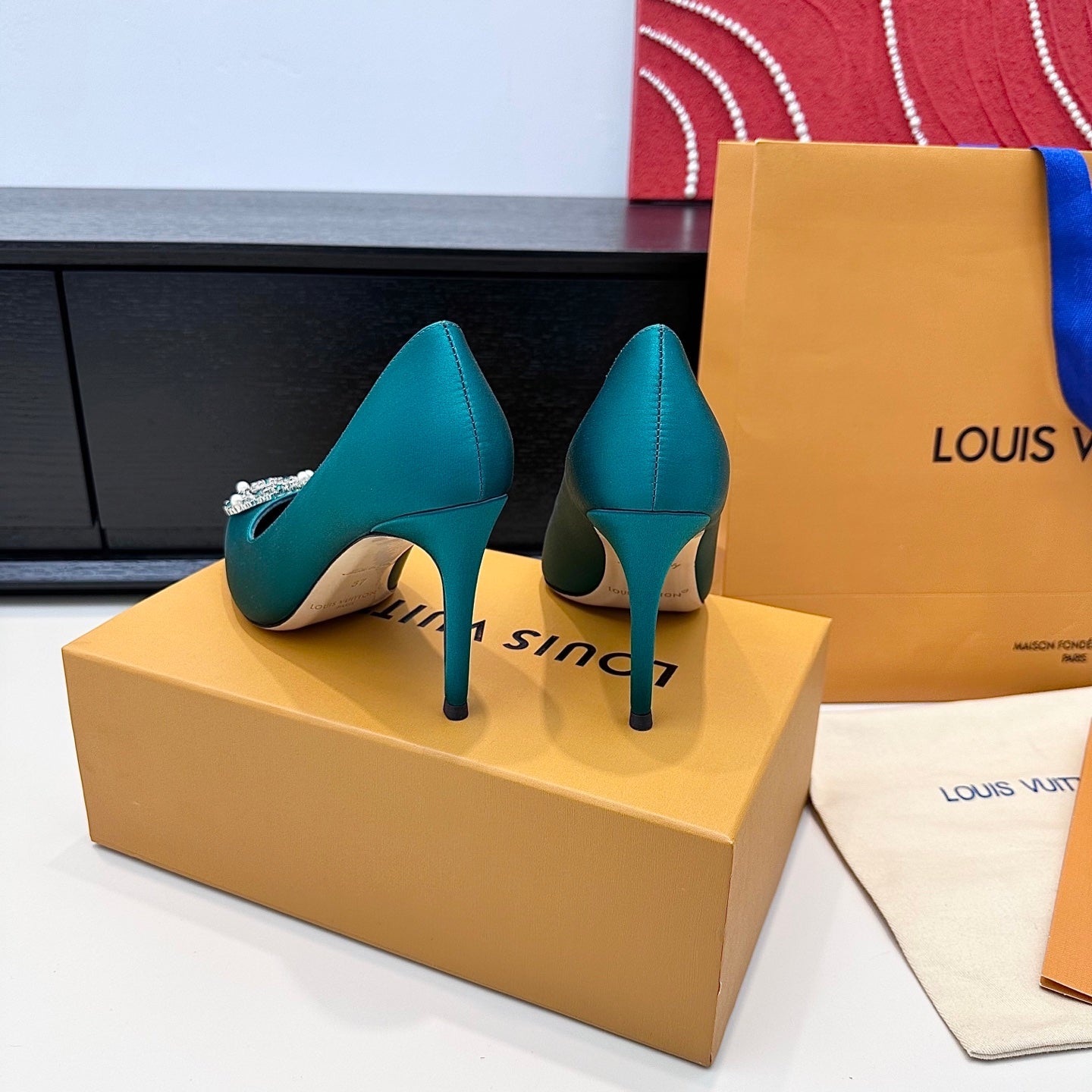 LV 26s  Pointed-Toe High Heels 95 Teal Blue Premium Satin 622439