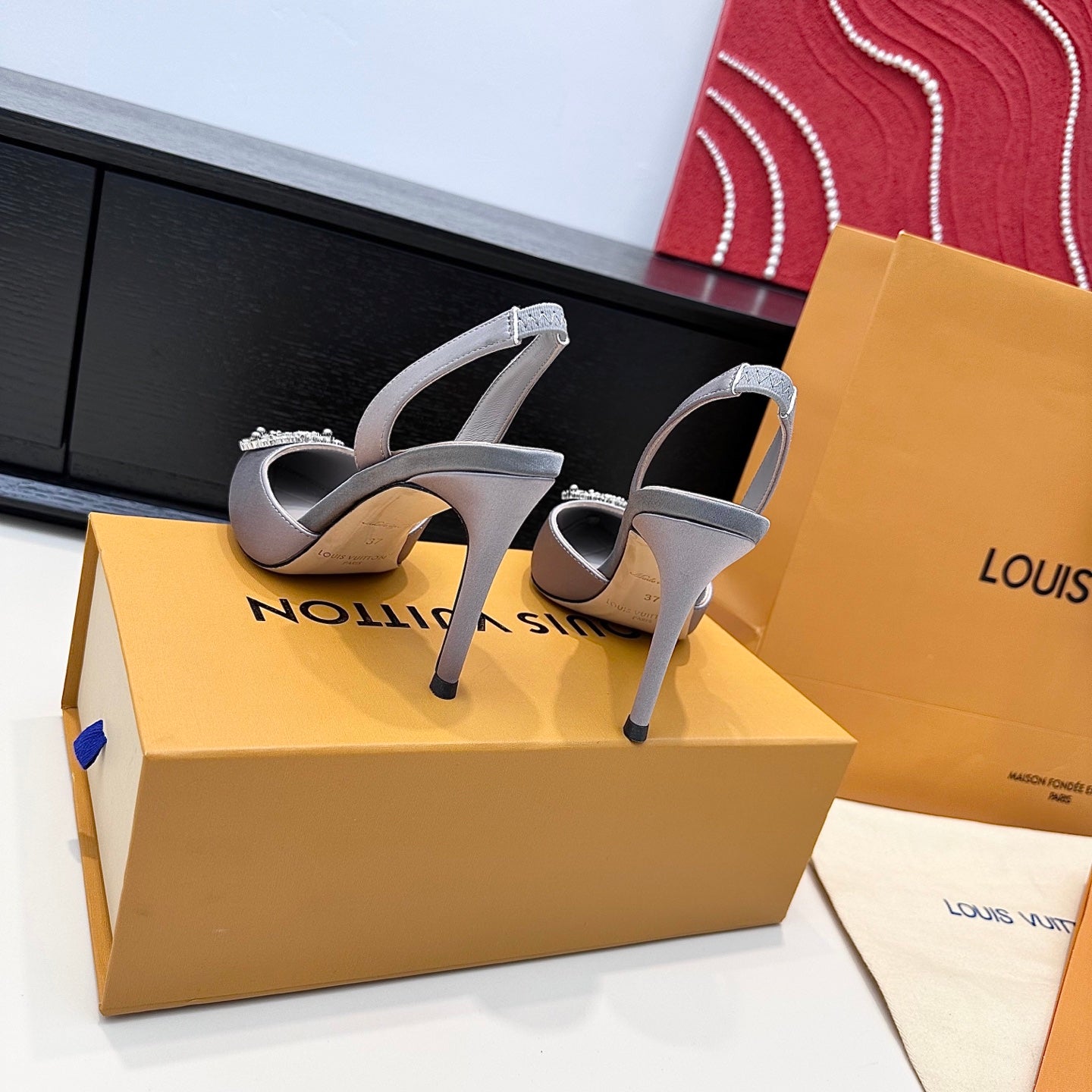 LV 26s Slingback 95 Light Lavender Premium Satin 622445