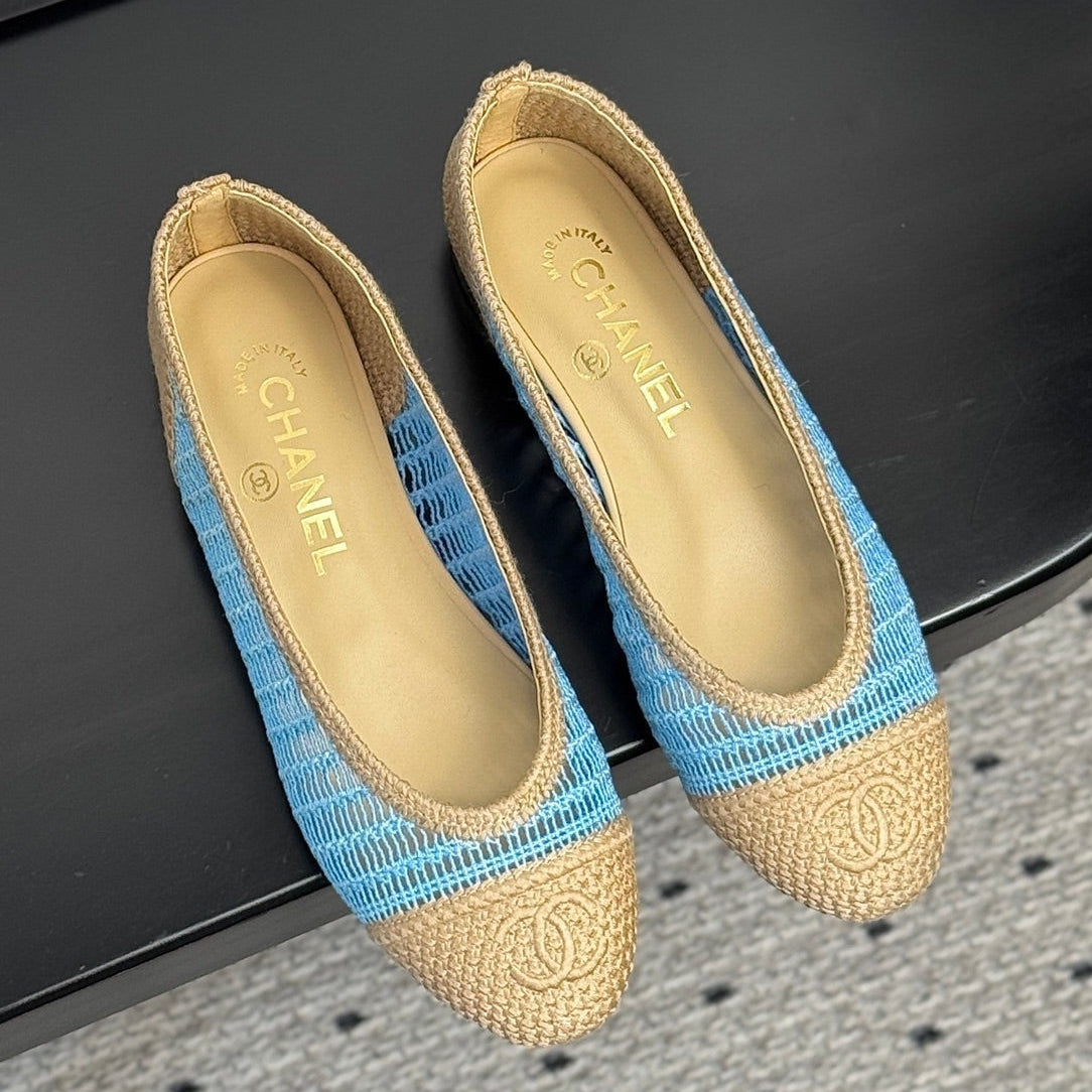 CC 25 Ballet Flat Raffia