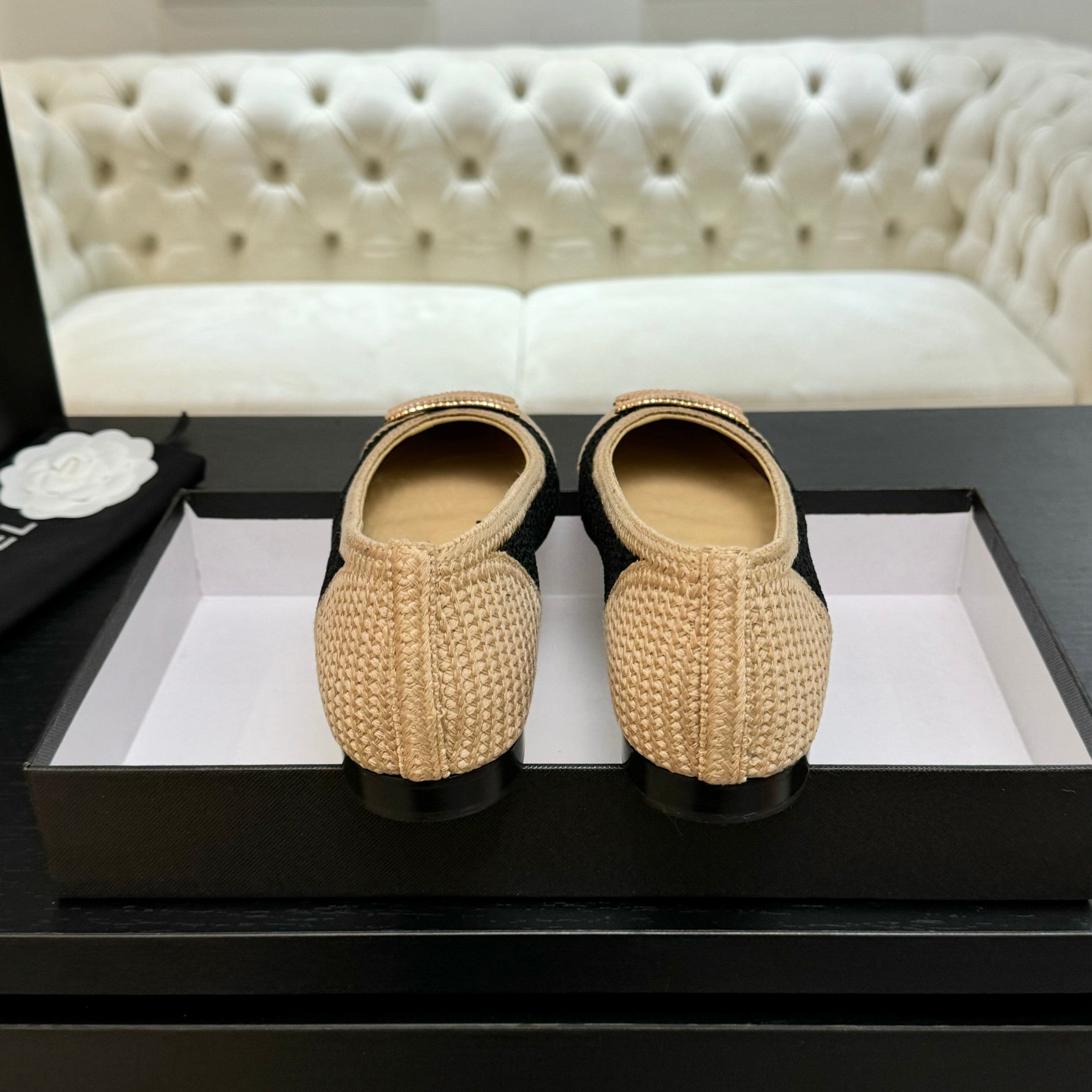 CC 25P Ballet Flat Black Beige Raffia Large Logo