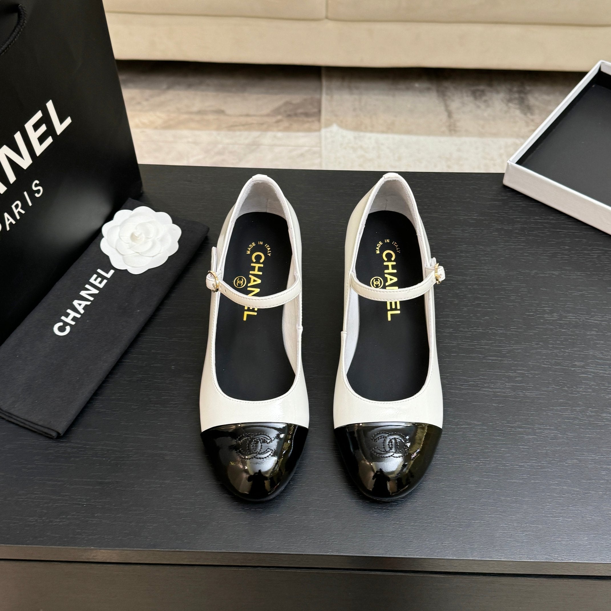 CC 2026 Mary Jane 65 White Black Patent Leather 700643