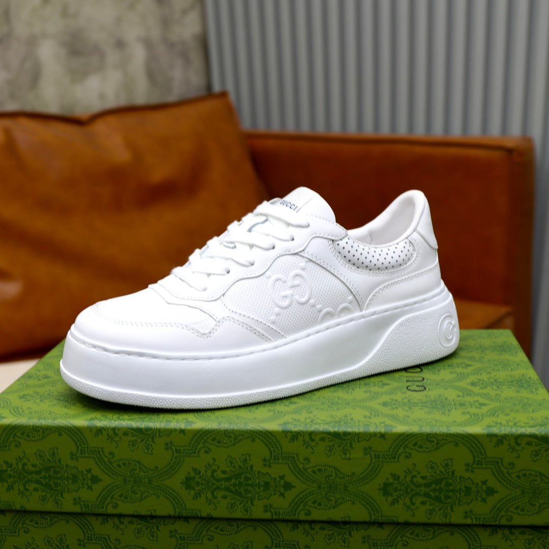 GG Men's Sneaker White Cowhide Embossed 523165
