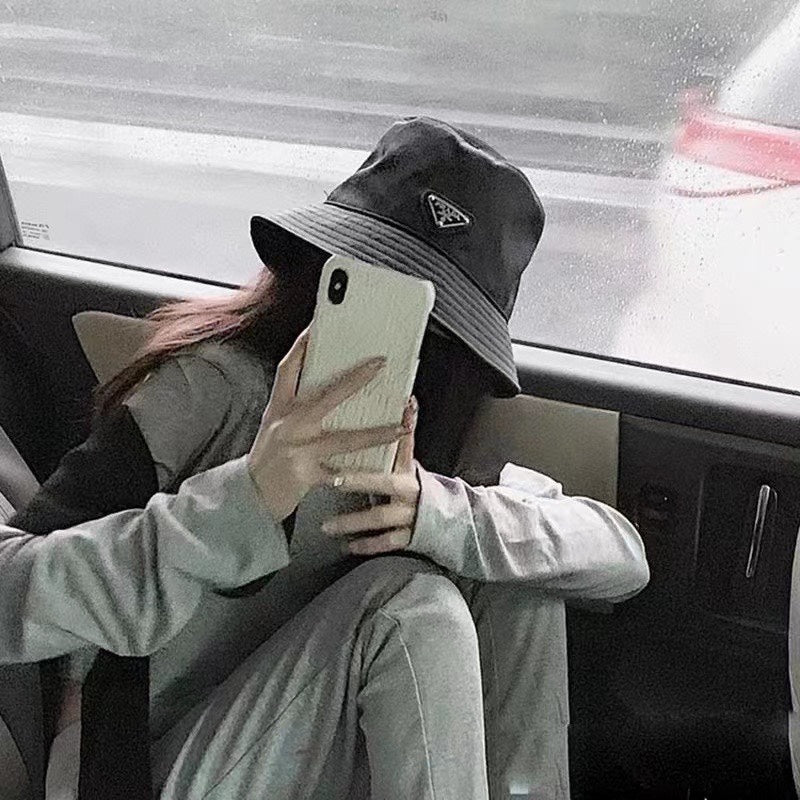 Prada Black Nylon Bucket Hat 269043