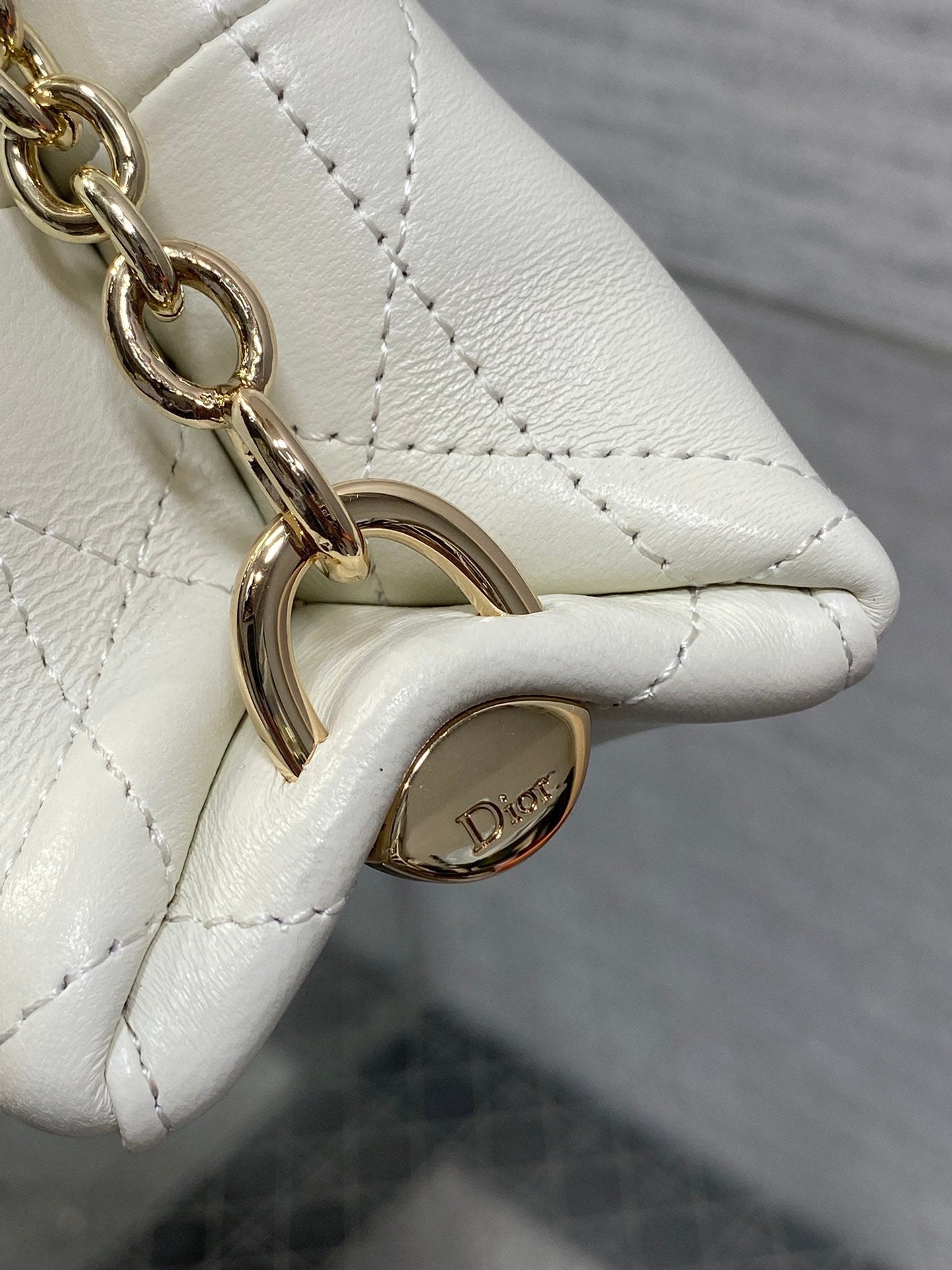 Dior 2026 Trianon Bag 21cm White Lambskin 286606