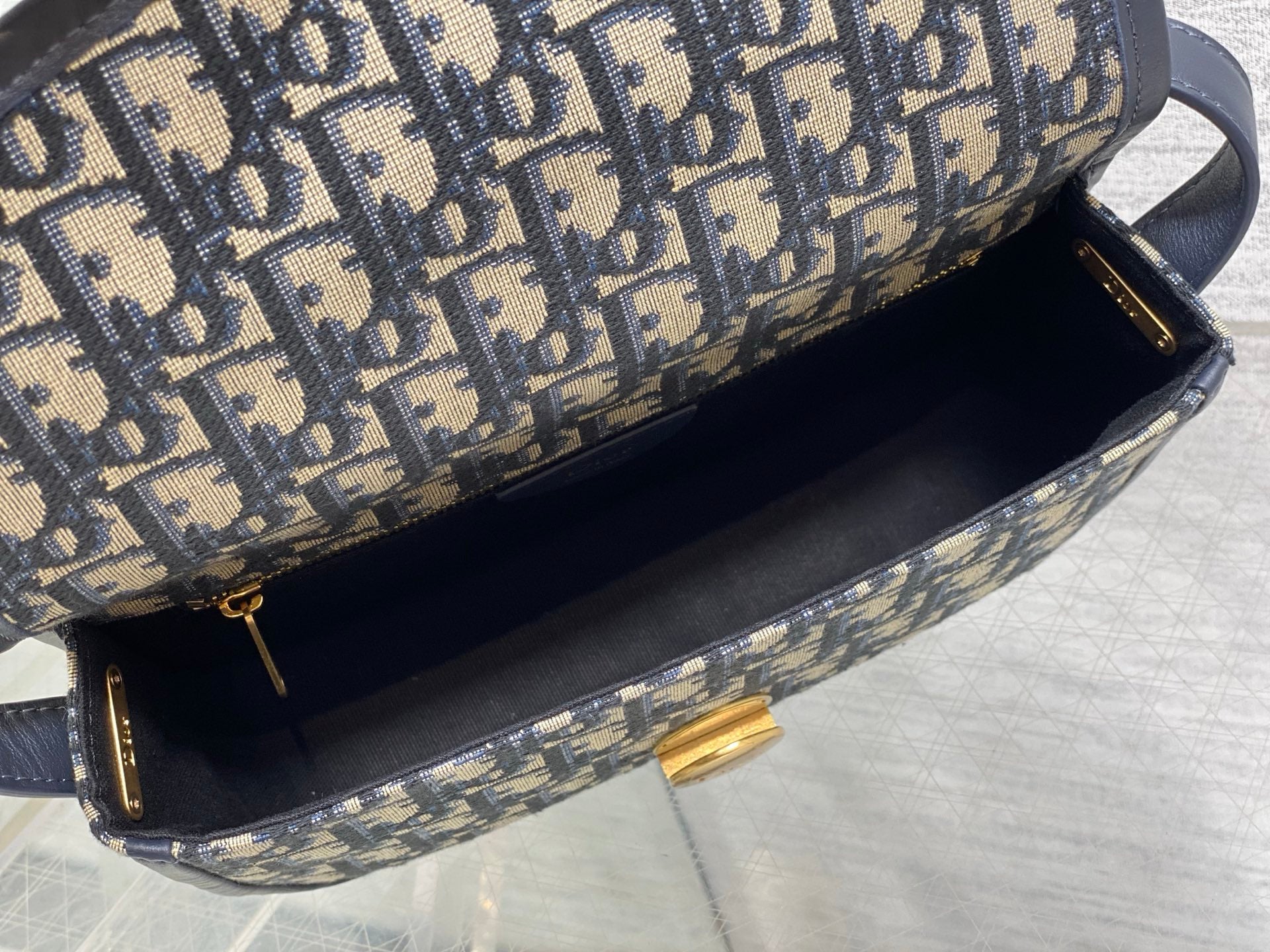 Dior 2026 Medaillon Oblique Jacquard Flap Bag 23cm Blue Beige Fabric 355386