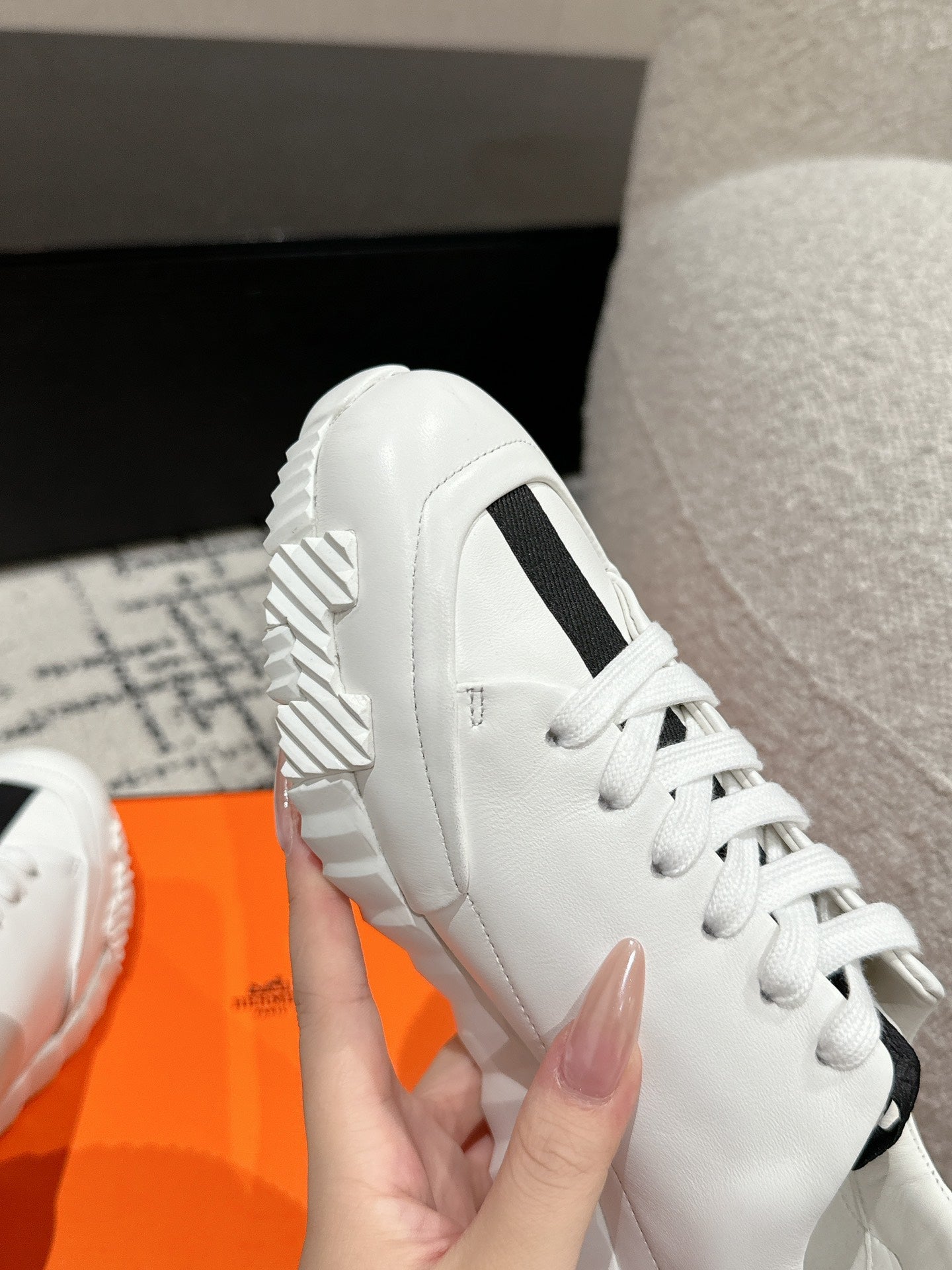HM Jump Sneaker In White Cowhide 985305