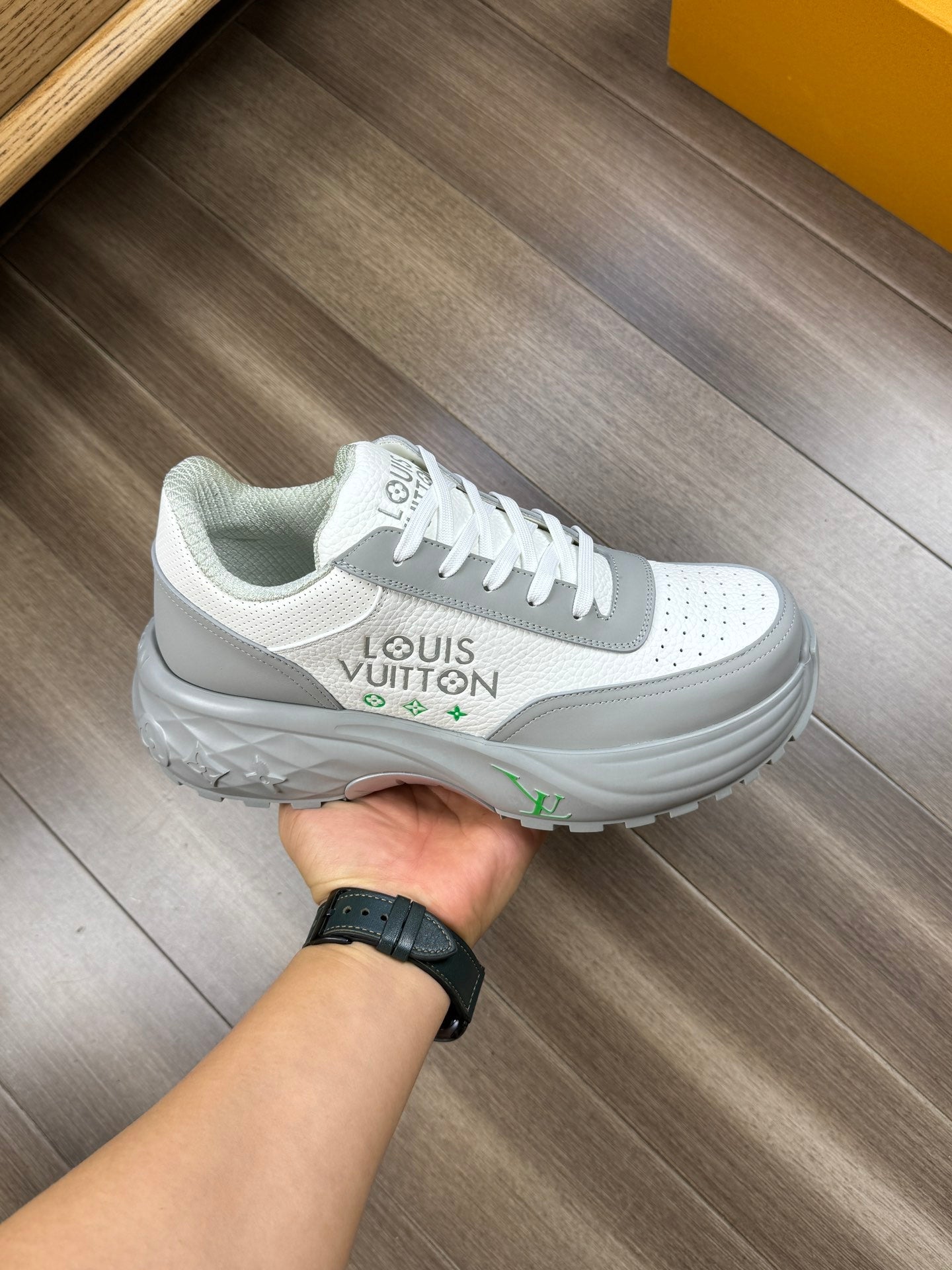 LV SPORT SNEAKER IN WHITE MIX GREY CALFSKIN WITH LOGO