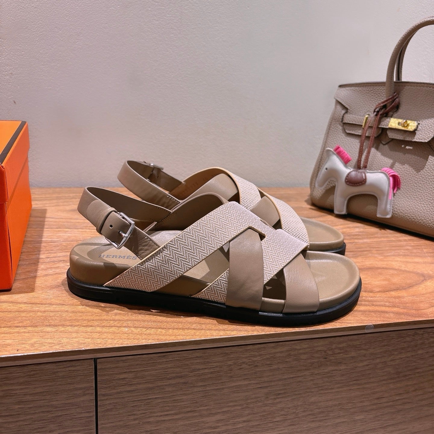 HM 25 Heracles Sandal Nude Calfskin Light Pink Canvas