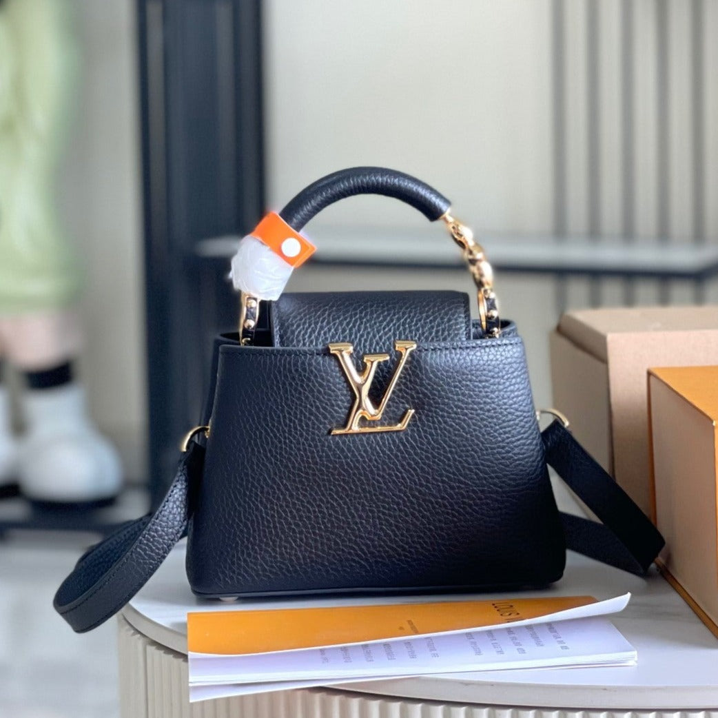 CAPUCINES MINI 21 BLACK TAURILLON GOLD HARDWARE