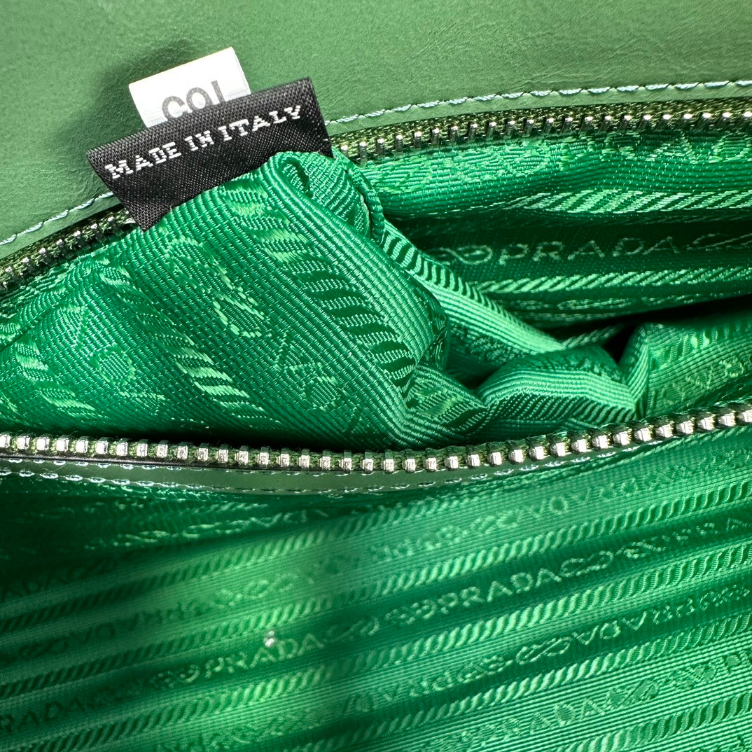Prada 2026 Soft Lux Medium Tote Bag 39cm Patent Calfskin