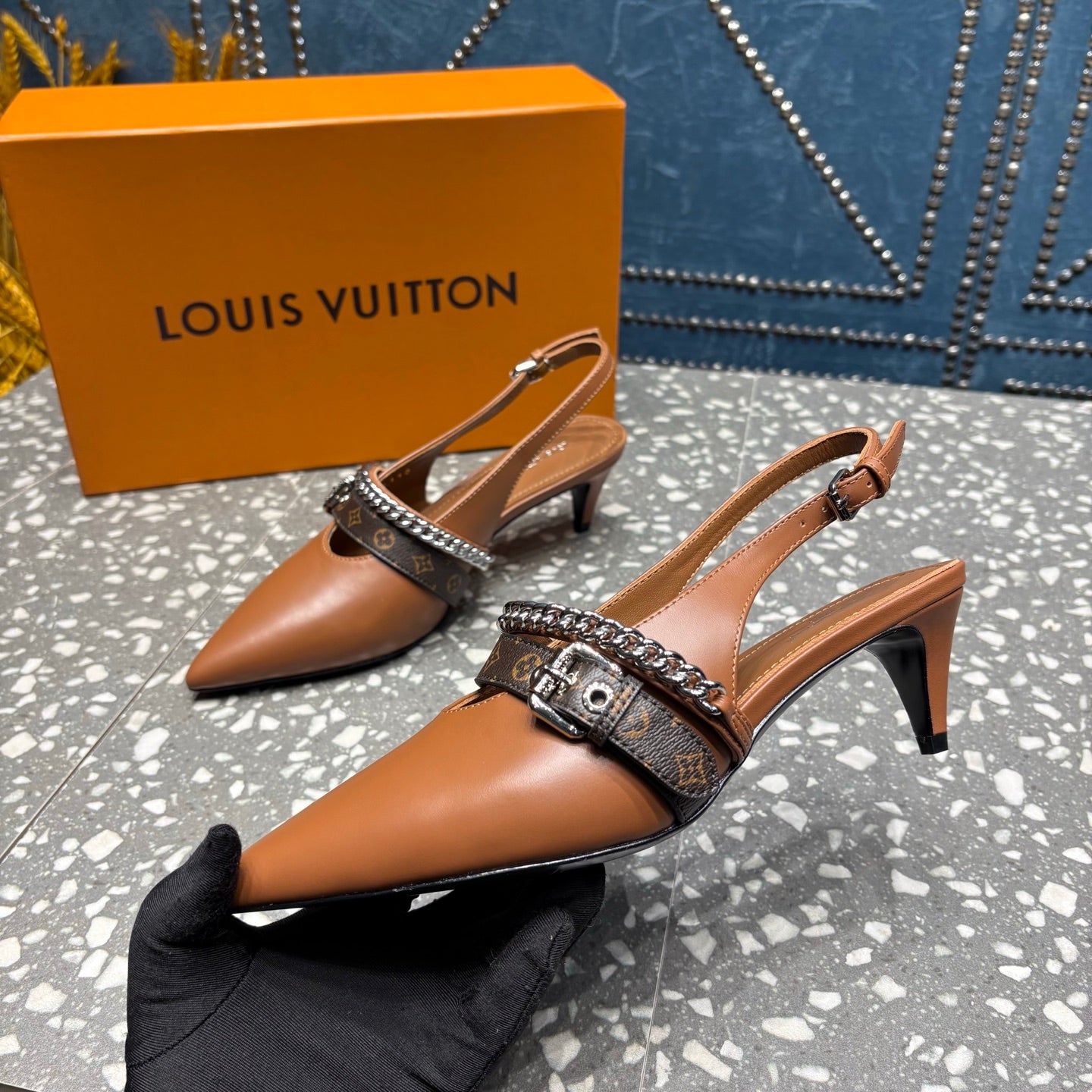 LV 26ss Slingback 45 Brown Cowhide 628431