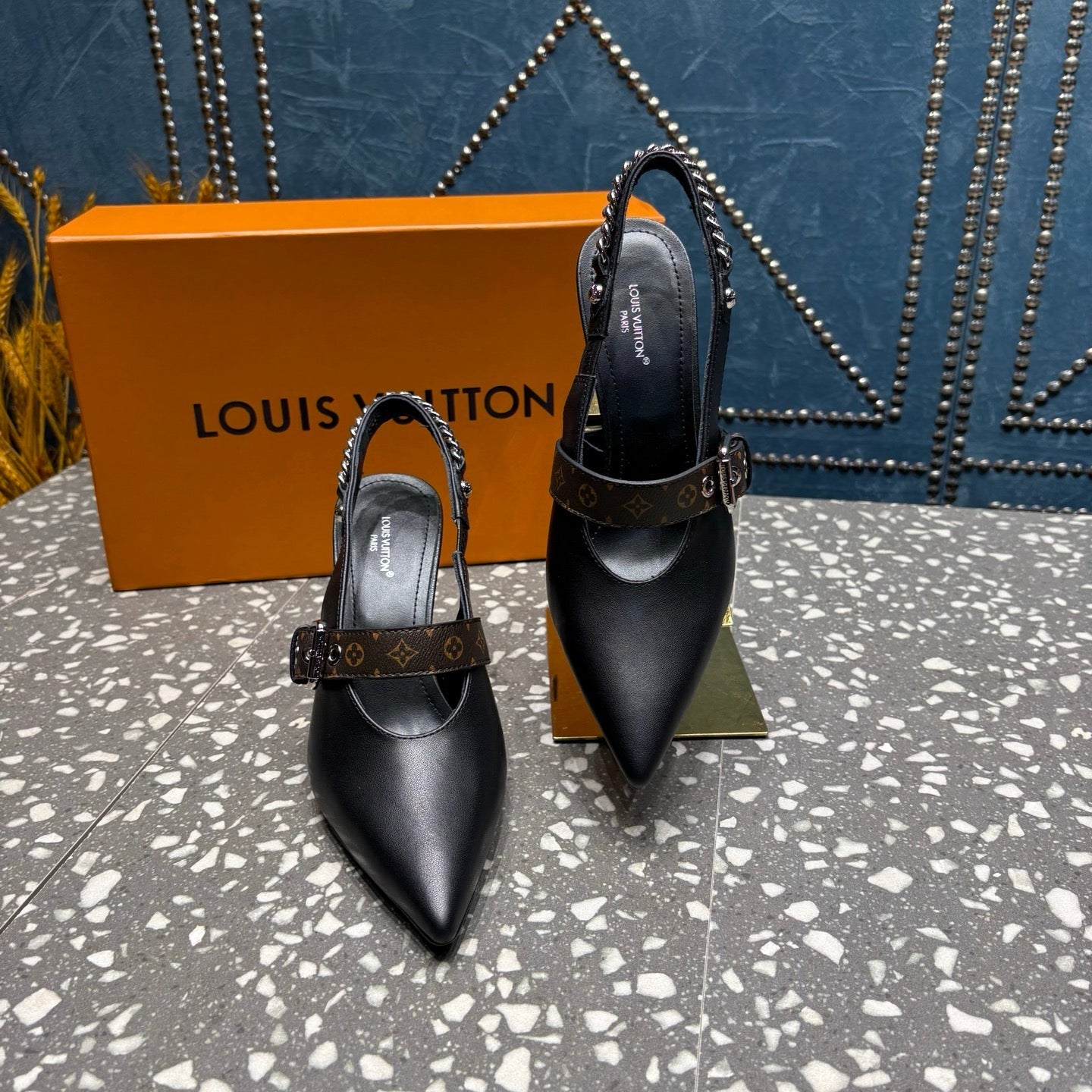 LV 26ss Slingback 75 Black Cowhide 628437