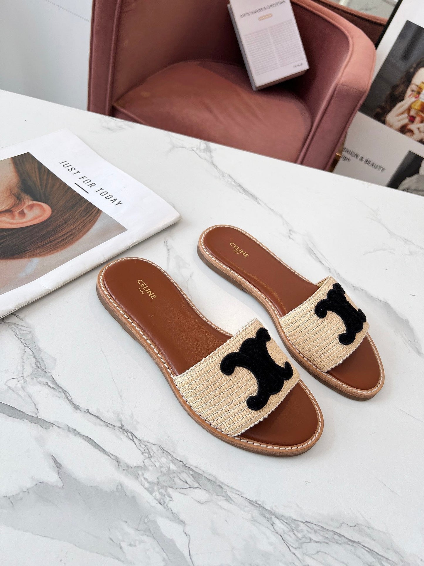 Celine 25C Slippers Beige mix Black Fabric with Calfskin 238156