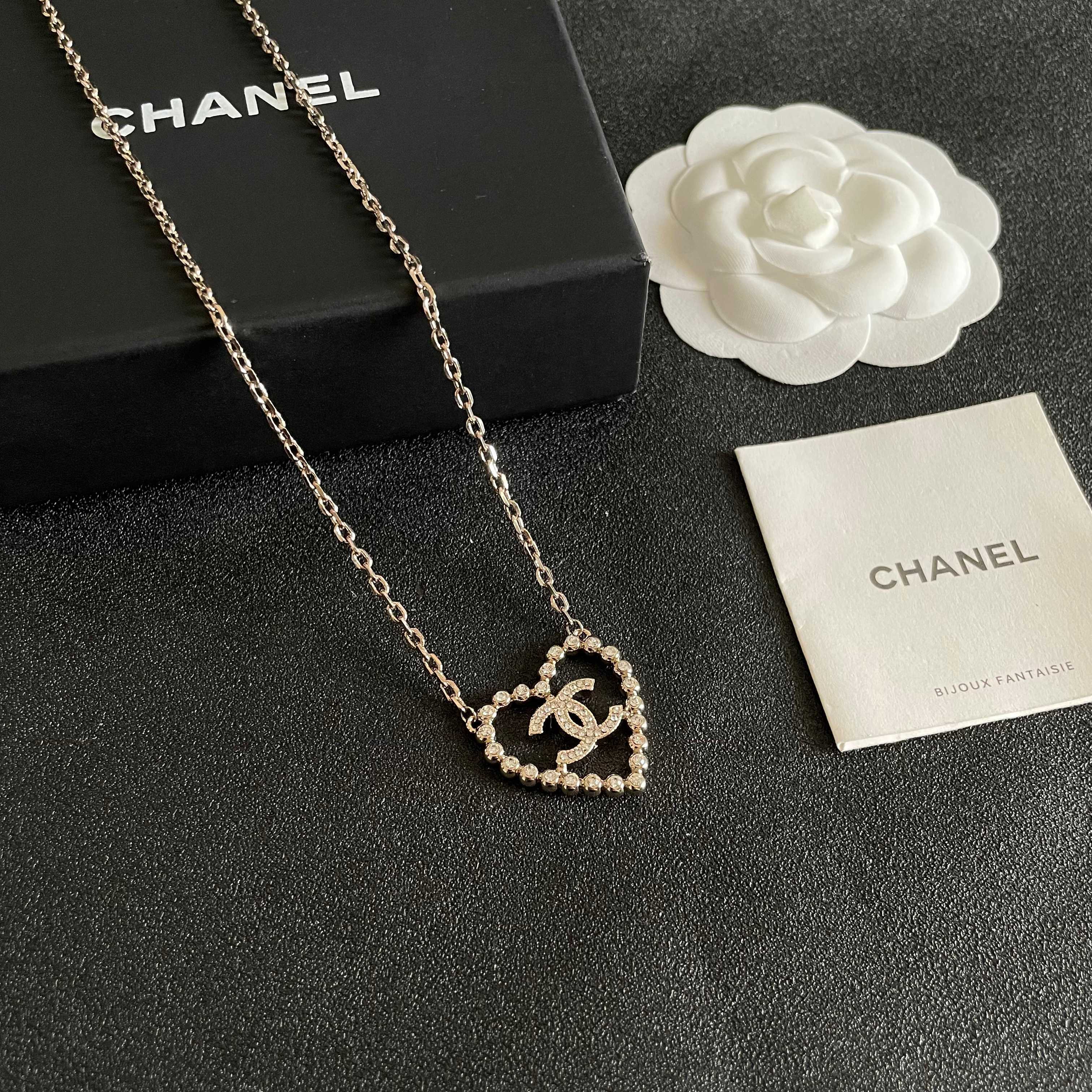 CC Vintage Heart Double C Diamond Gold Necklaces