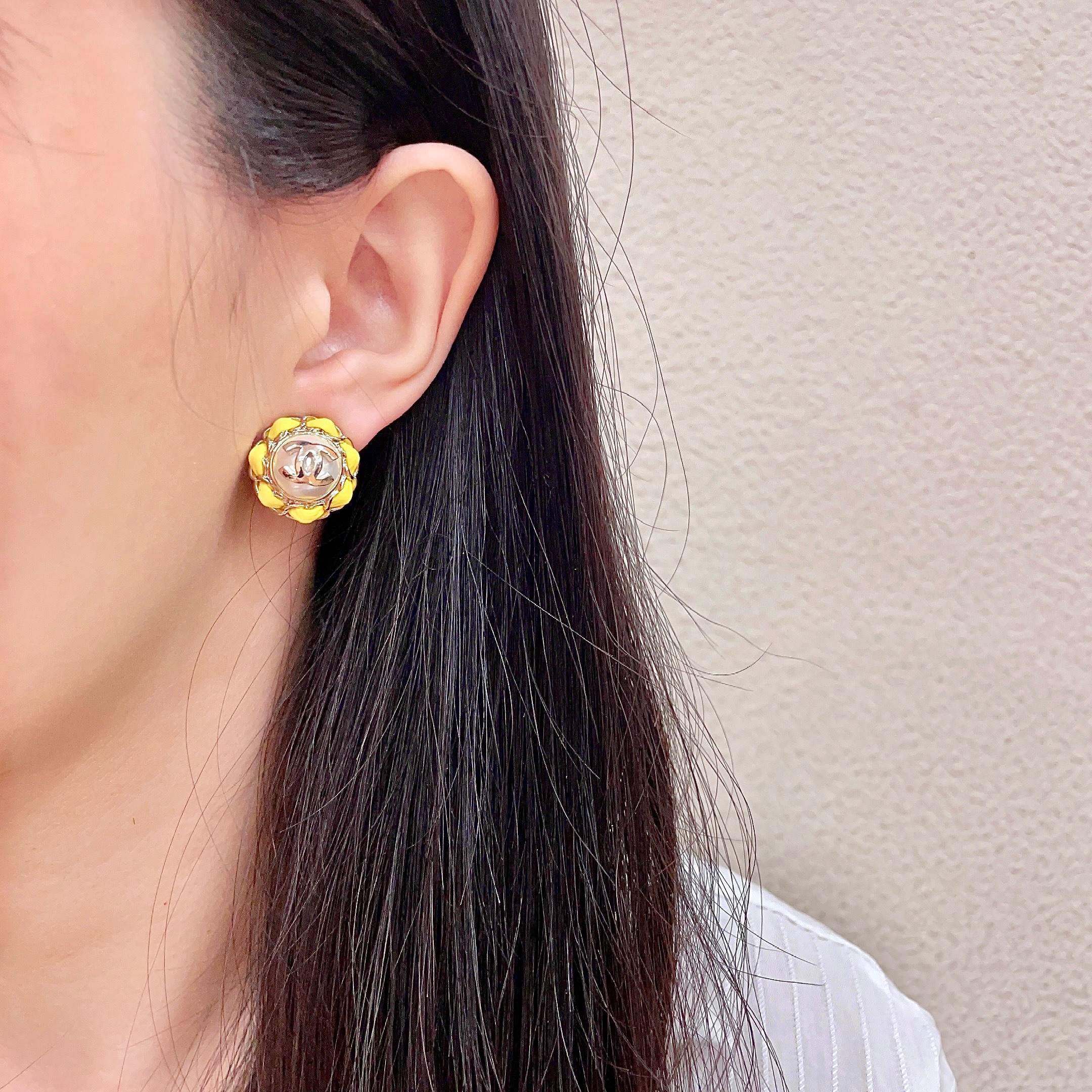 CC Pendant Double C Yellow Pearl Gold Earrings