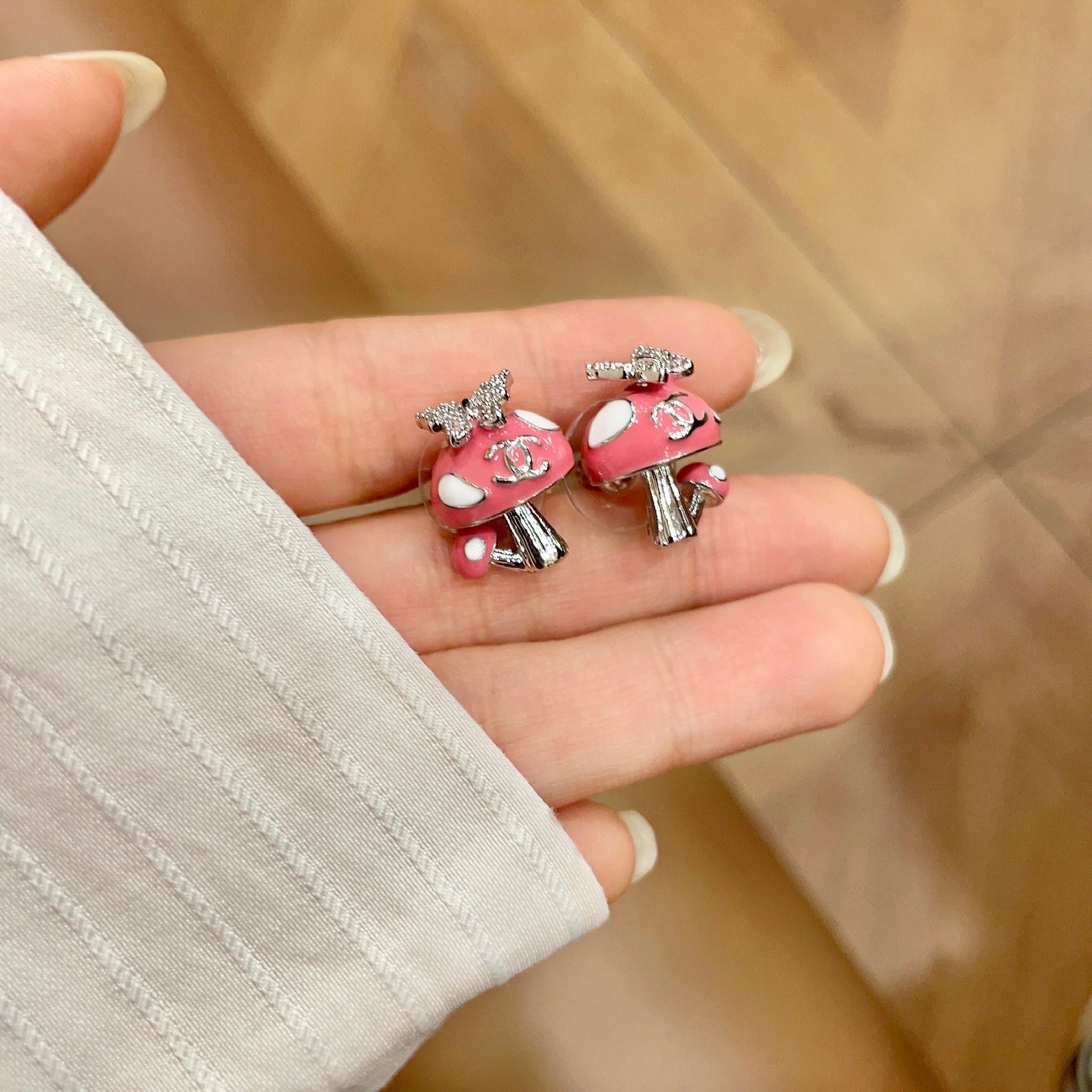 CC Pendant Butterfly Double C Pink Sliver Earrings