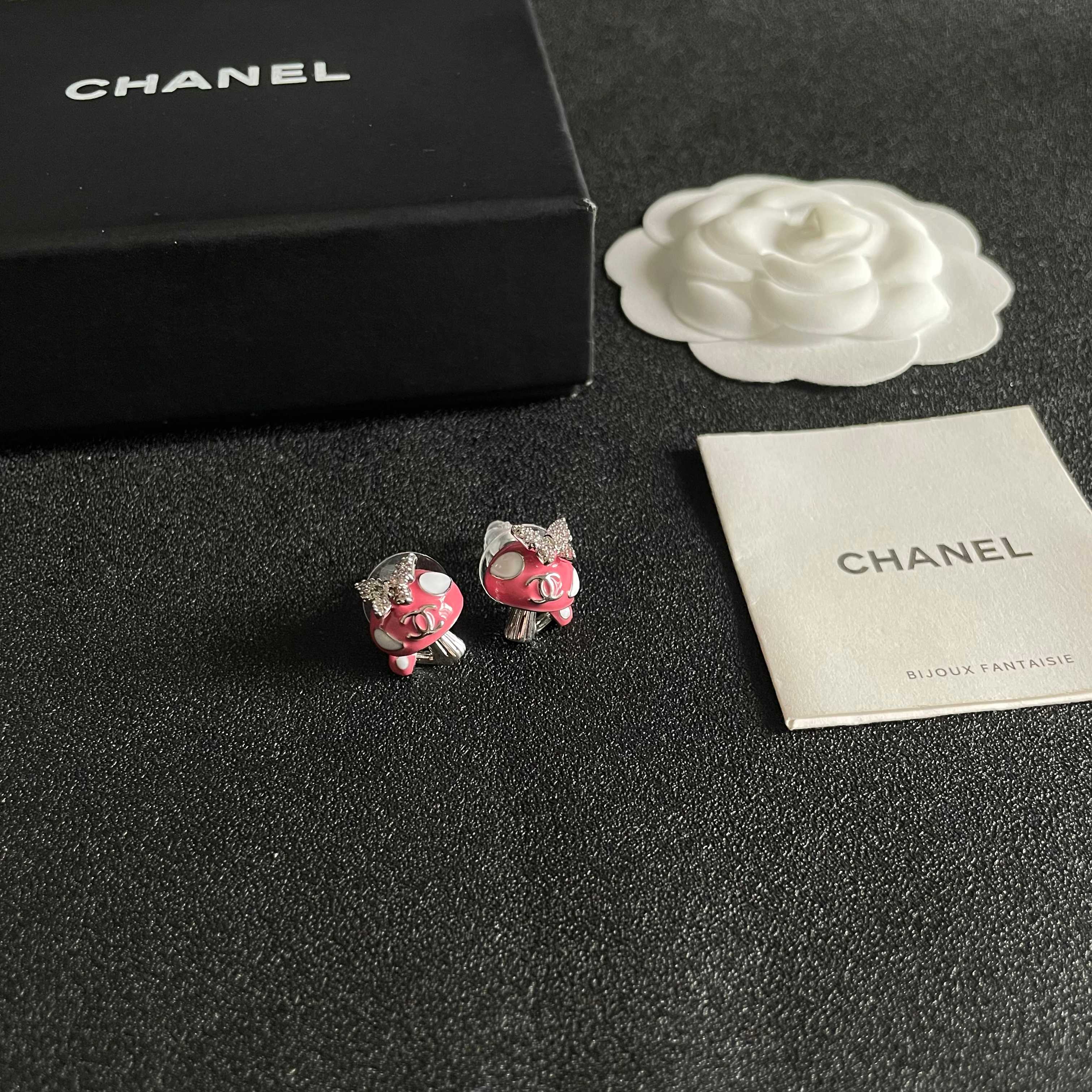 CC Pendant Butterfly Double C Pink Sliver Earrings