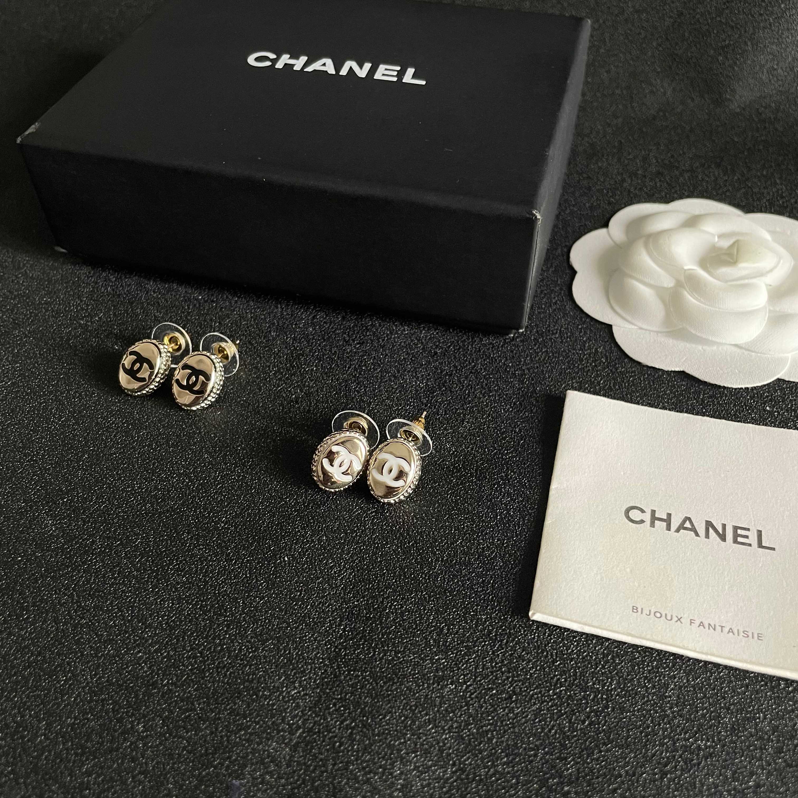 CC Vintage Double C Gold Earrings