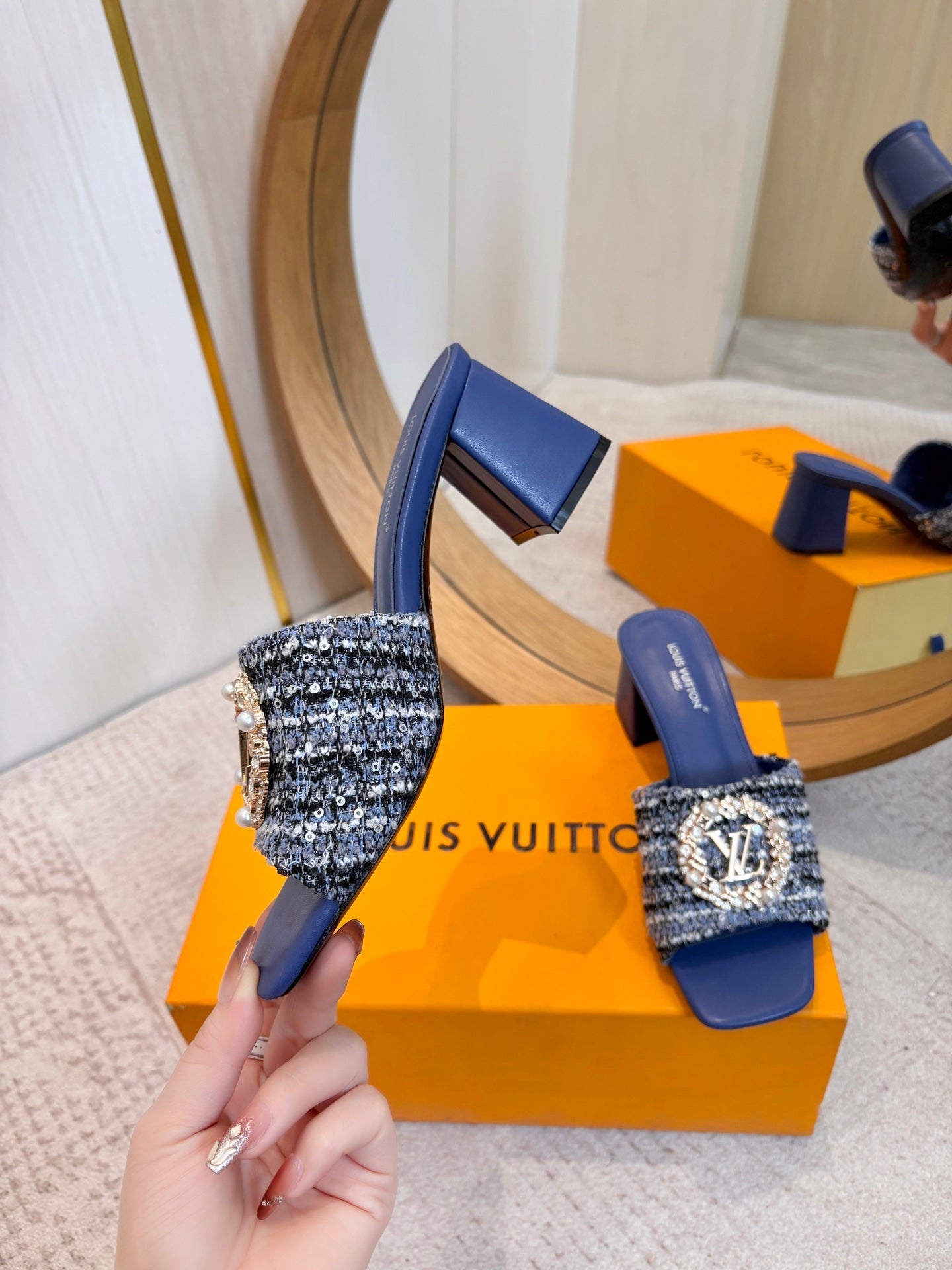 LV 26ss Heel Slippers 65 Dark Blue Tweed Goatskin 671251