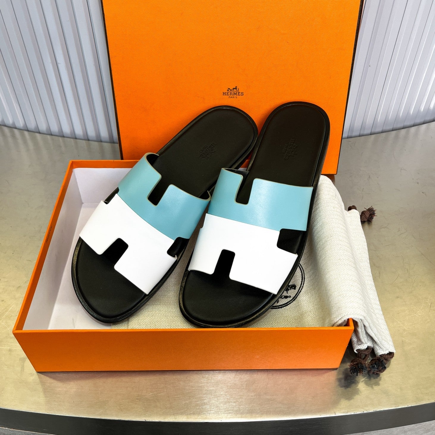 HM Men's Izmir Slide White Mix Blue Cowhide 588512