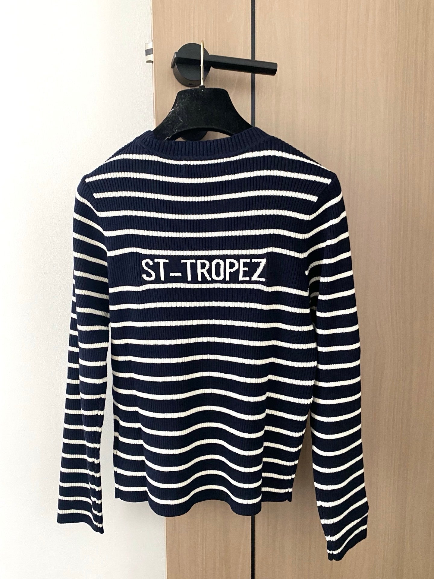CD 25 Sweater Wool 279014