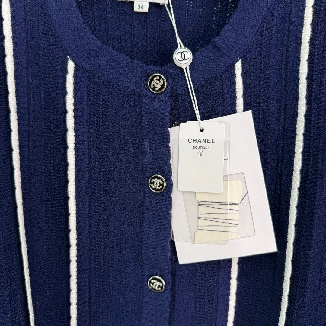 CC 25 Cardigan Navy Blue Wool 279172