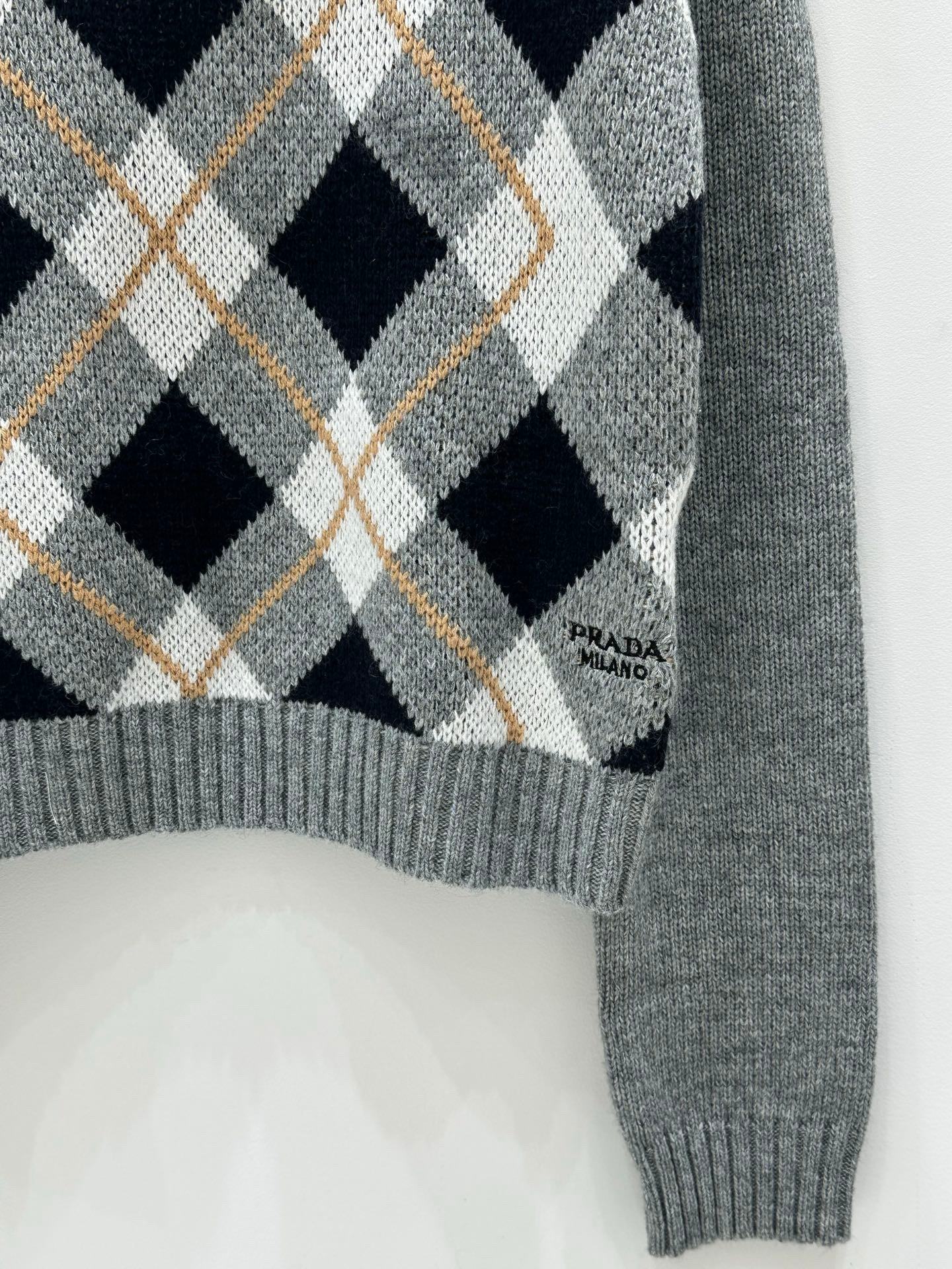 Prada 25 Crop Top Sweater Multicolor Wool 293872