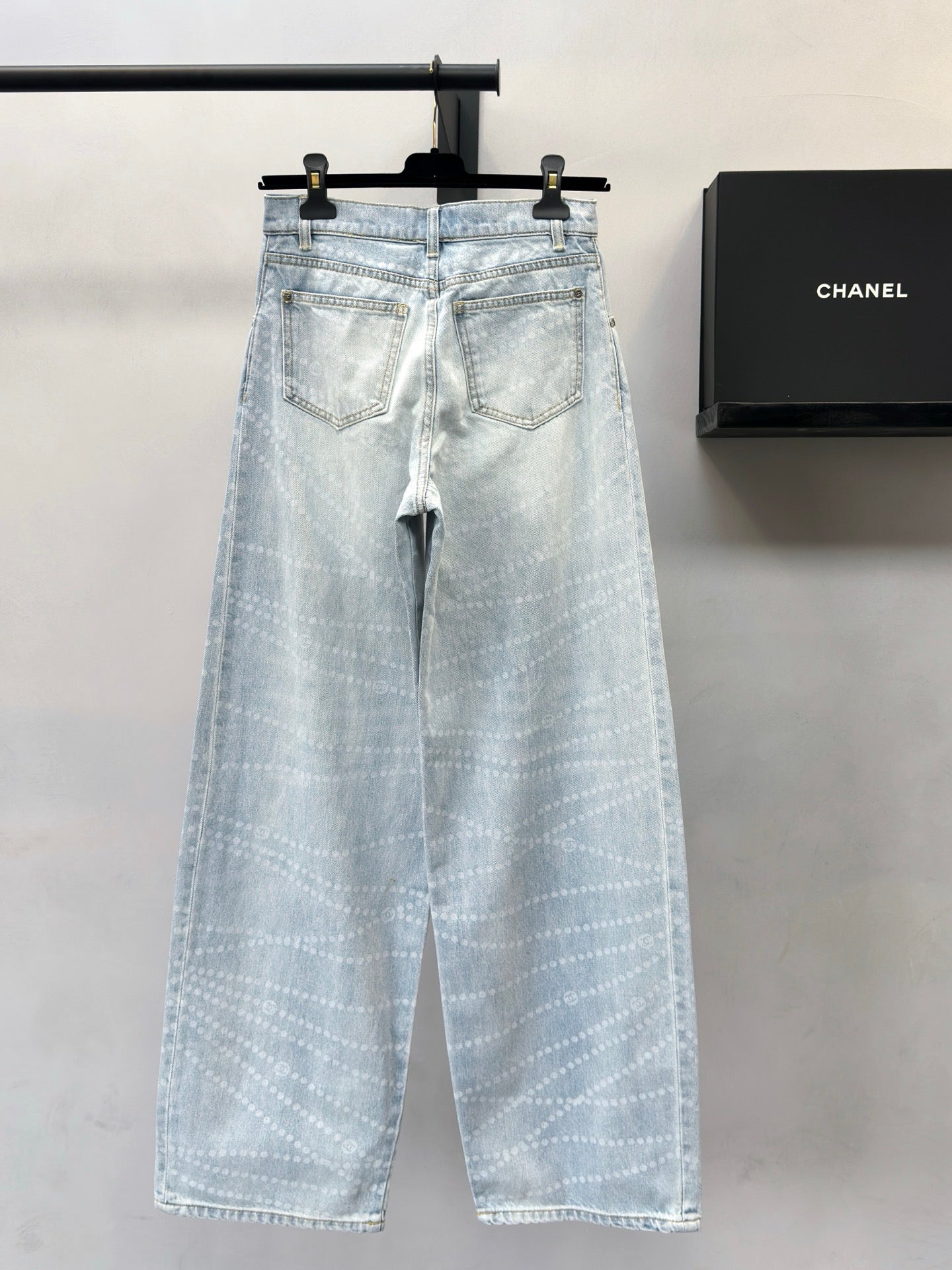Chanel 2026 Wide-Leg Jeans Cotton 397716