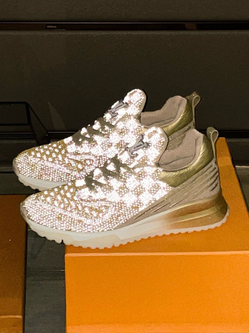 SNEAKERS IN LIGHT YELLOW MESH BREATHABLE AND RUBBER