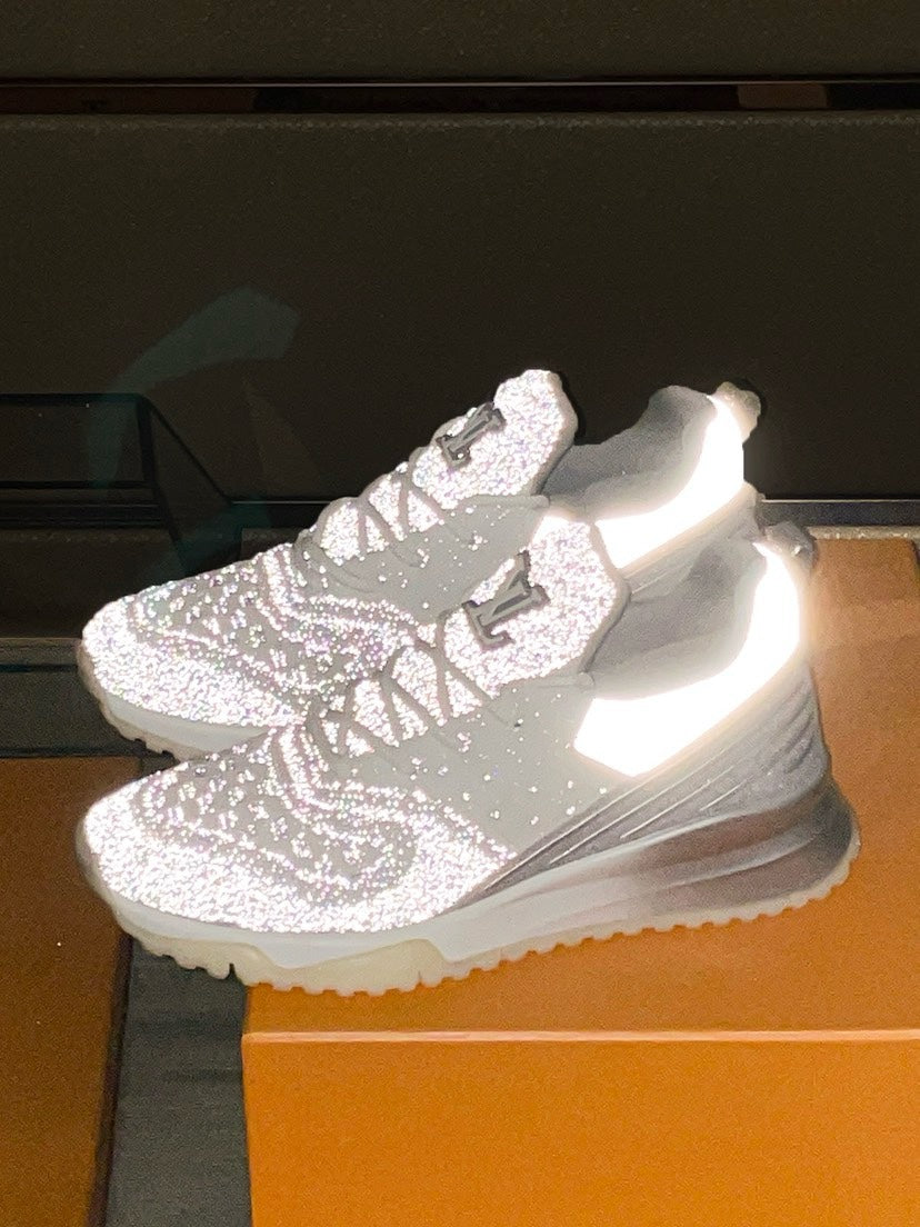 SNEAKERS IN GREY MIX SILVER MESH BREATHABLE AND RUBBER