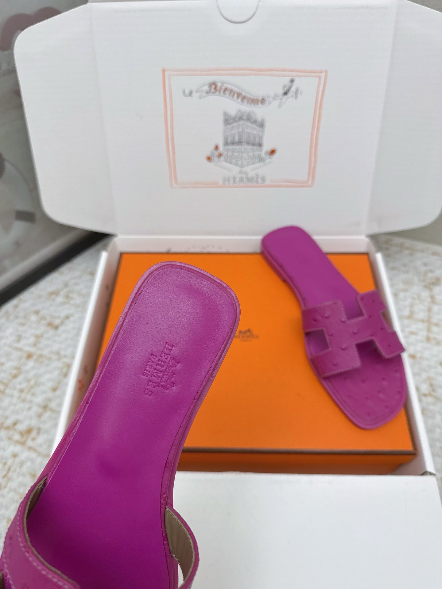 HM 26ss Oran Sandals Purple Ostrich Leather 625109