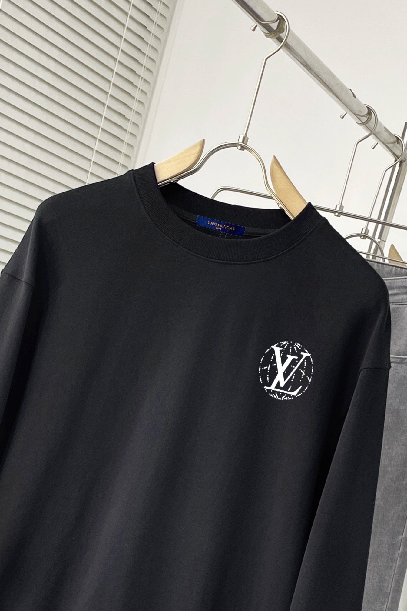 LV SWEATER BLACK COTTON FABRIC 239600