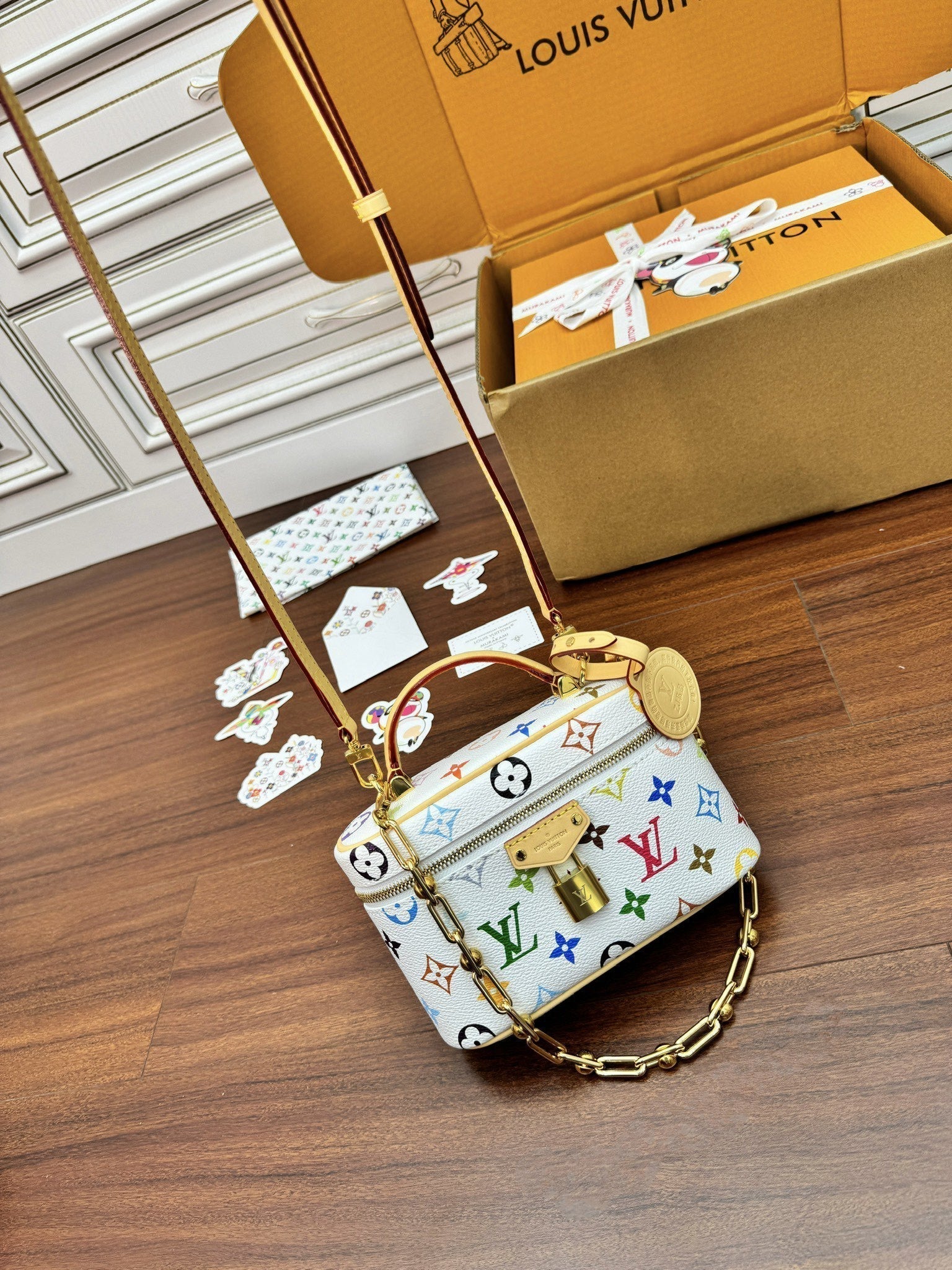 LV Vanity Case 19cm White Multicolore Monogram Canvas 331374