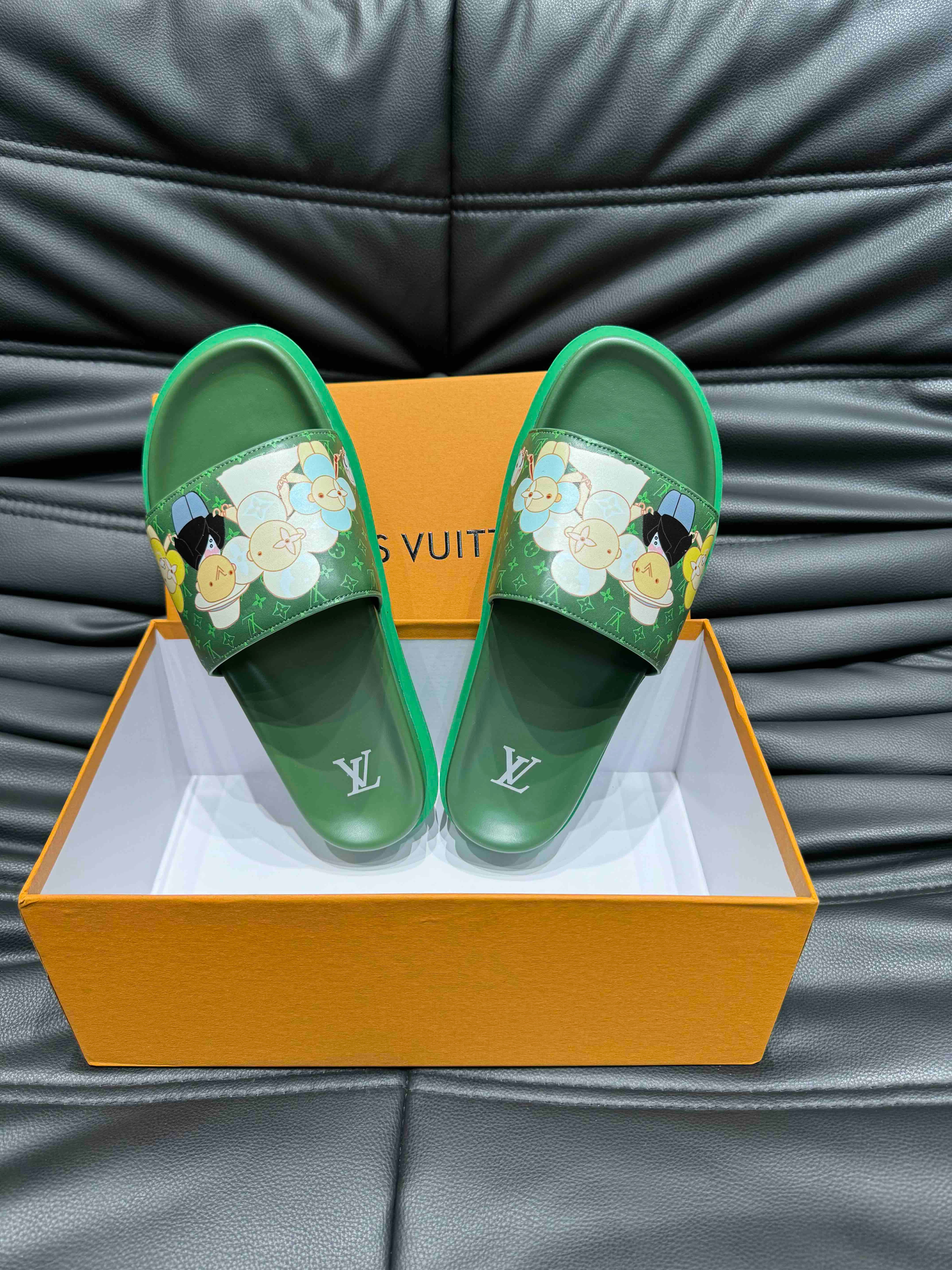 LV SLIPPERS IN SEA GREEN MONOGRAM CALFSKIN