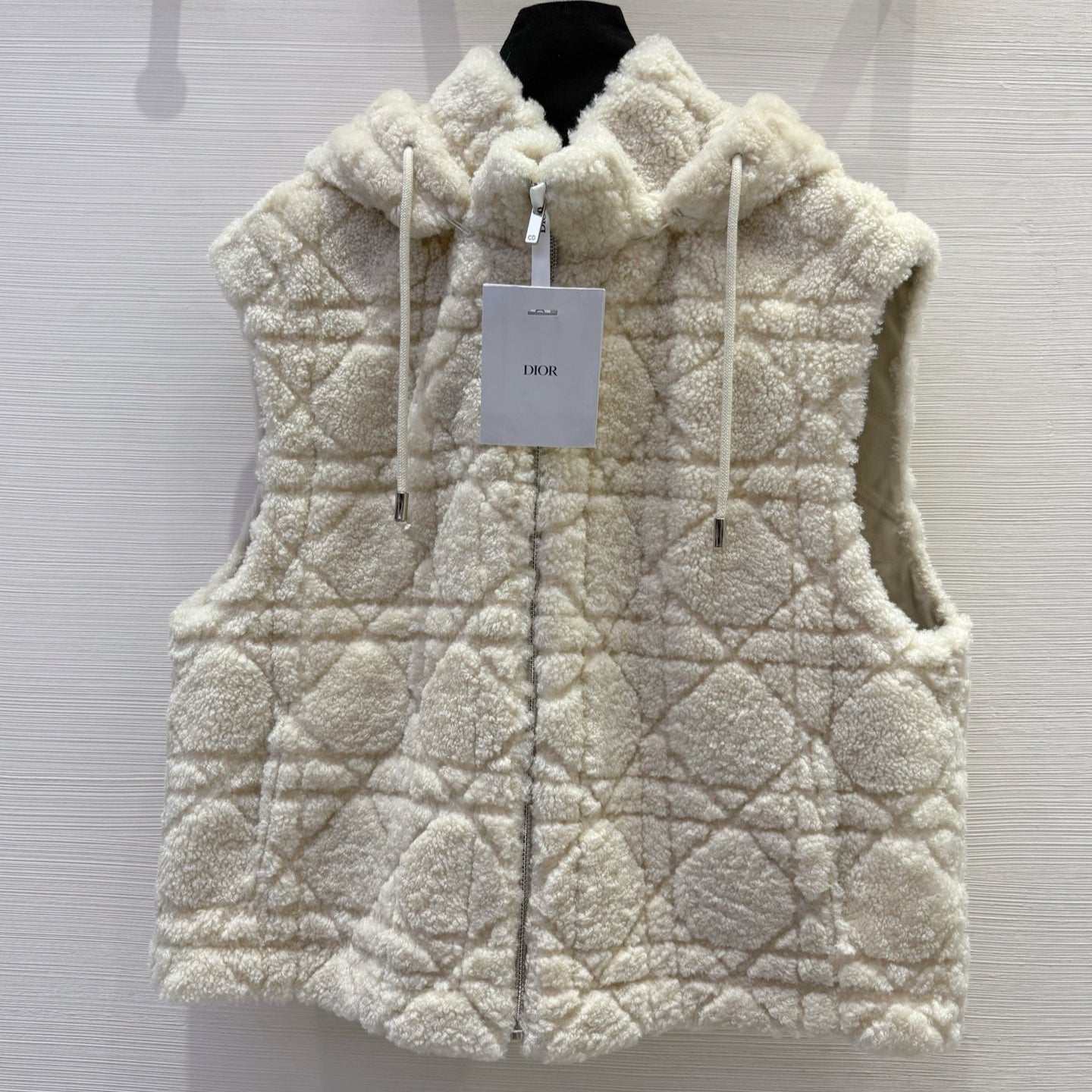 CD 25 Hooded Vest Leather And Fur Ivory White