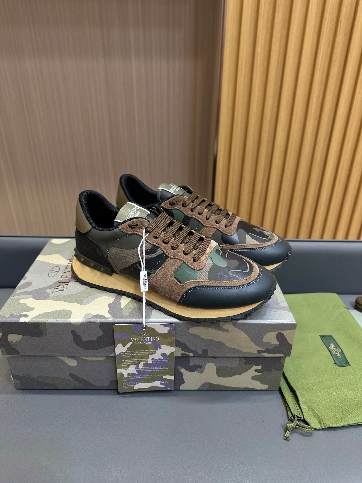VT 25 Rockrunner Sneaker Camouflage  Sheepskin 349044