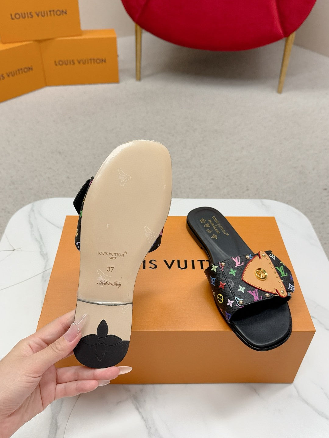 LV 26ss Slippers Black Multicolor Monogram Sheepskin 671273