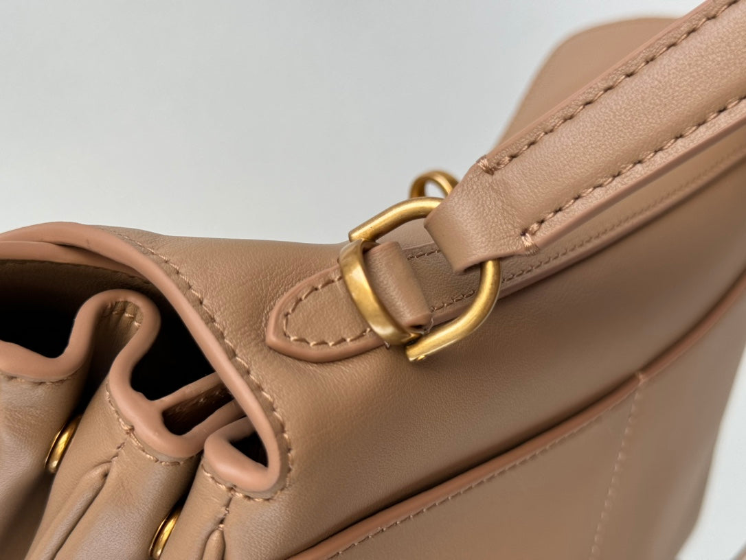 Balenciaga Mini Bag 22 Rich Brown Calfskin Gold Hardware