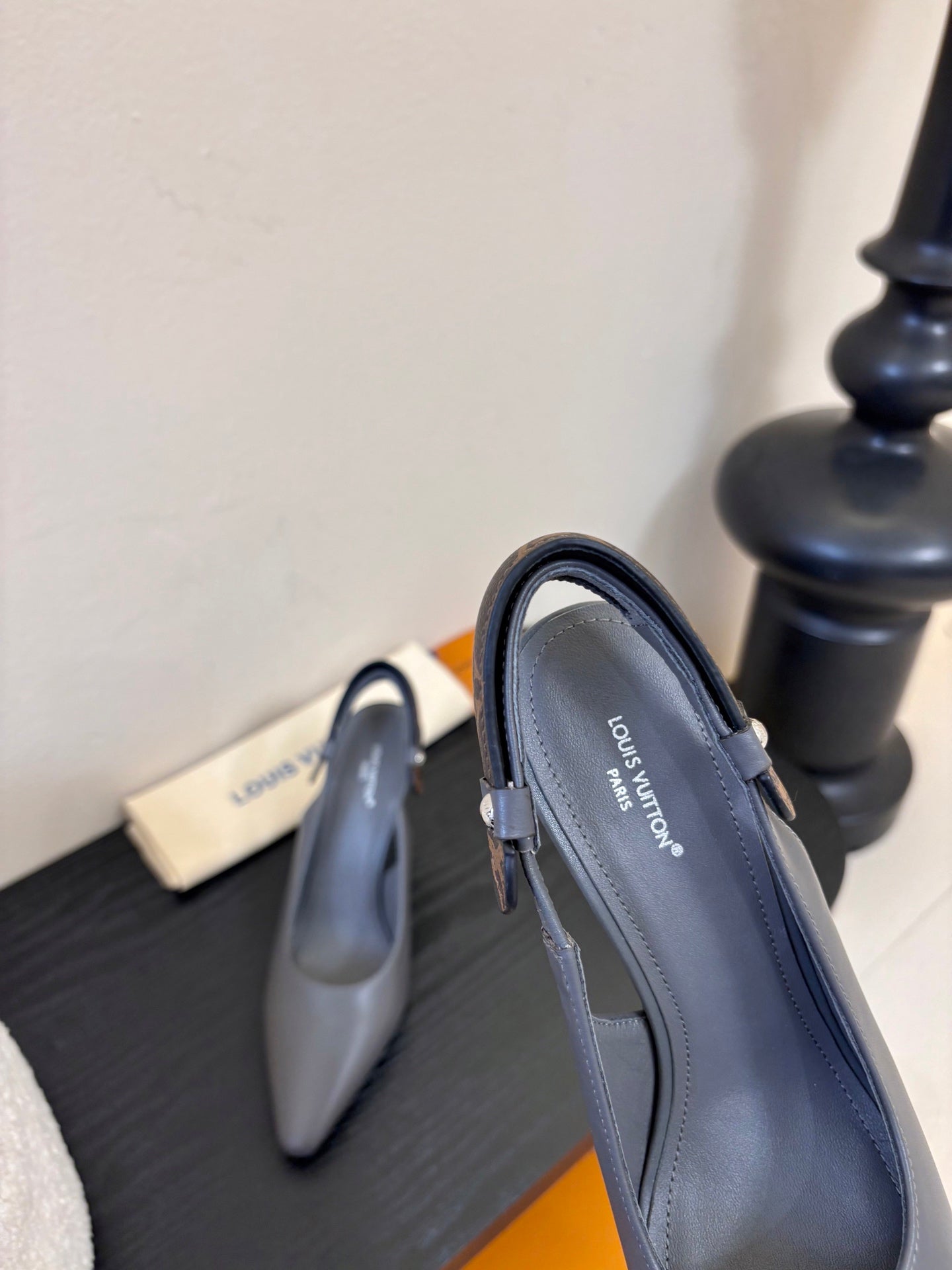 LV 26ss Legacy Slingback 90 Gray Sheepskin 627236