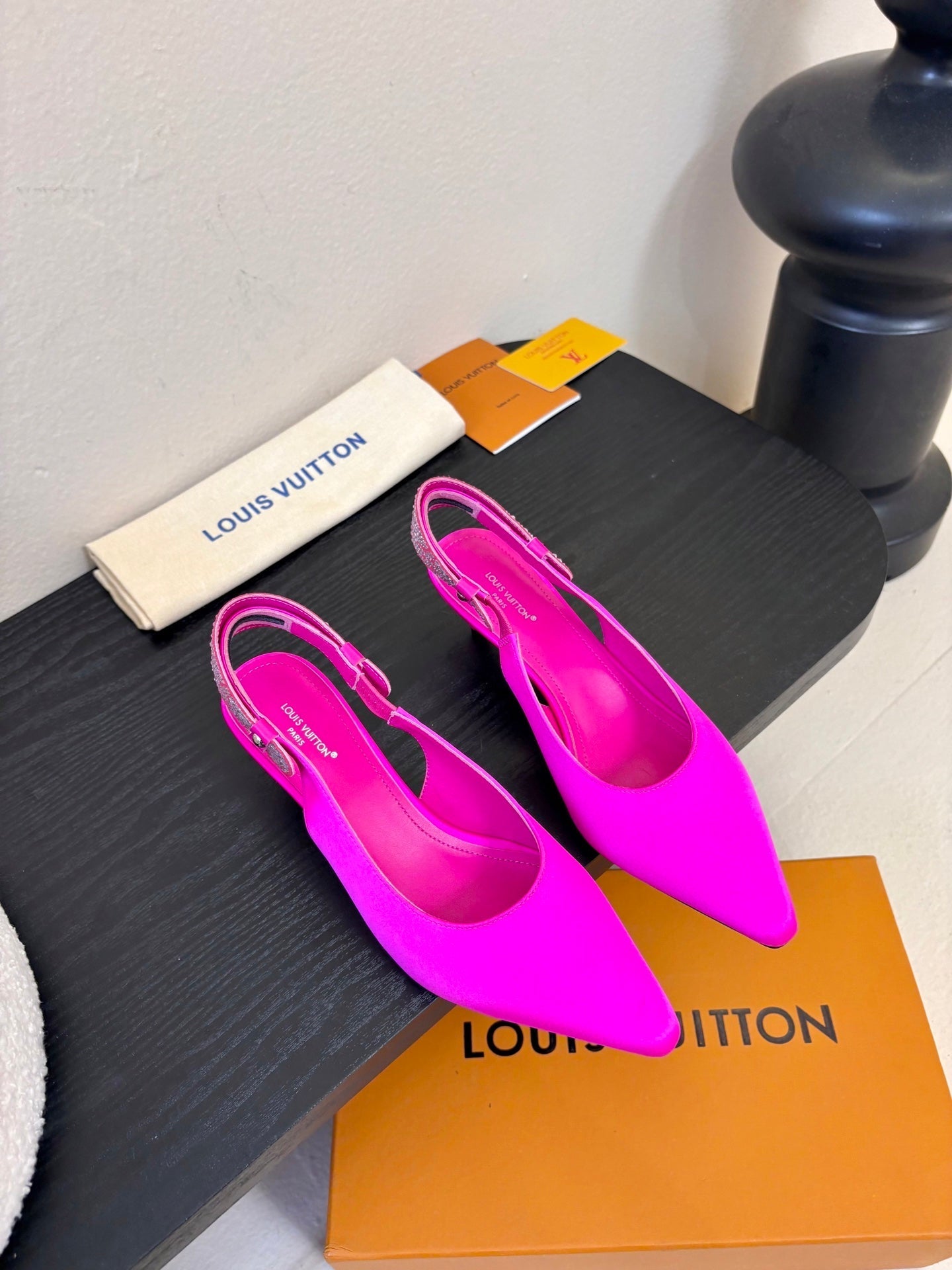LV 26ss Legacy Slingback 60 Hot Pink Silk 627245